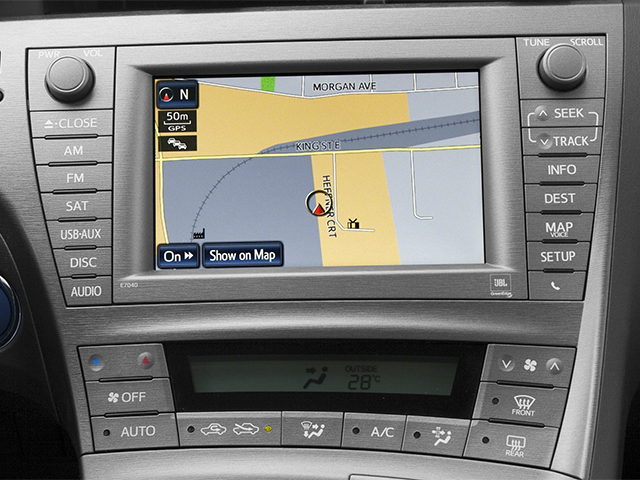 2013 Toyota Prius Four photo 4