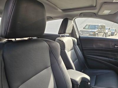 2017 Acura ILX w/Premium Pkg