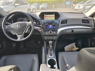 2017 Acura ILX w/Premium Pkg