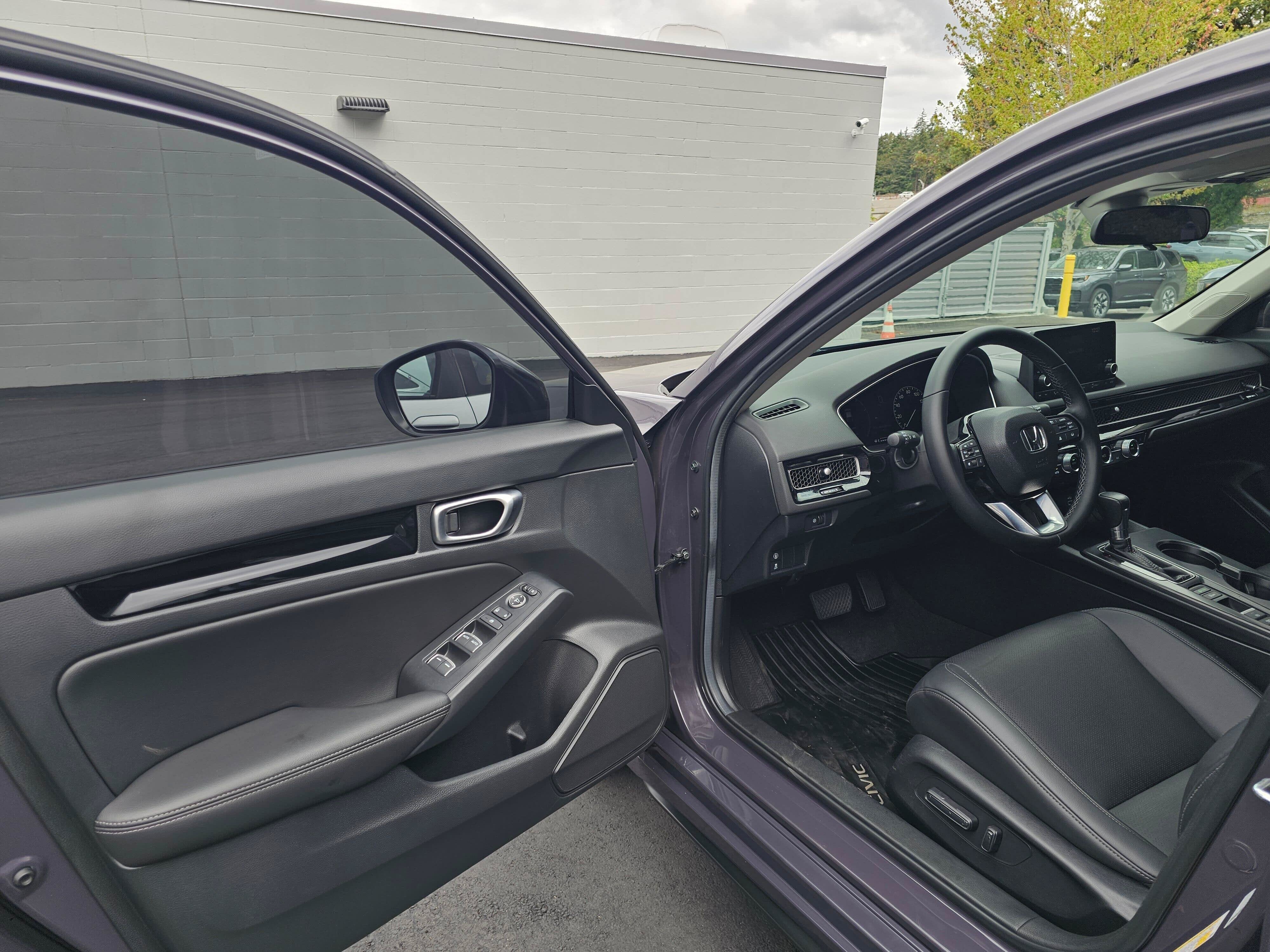 2024 Honda Civic Hatchback EX-L