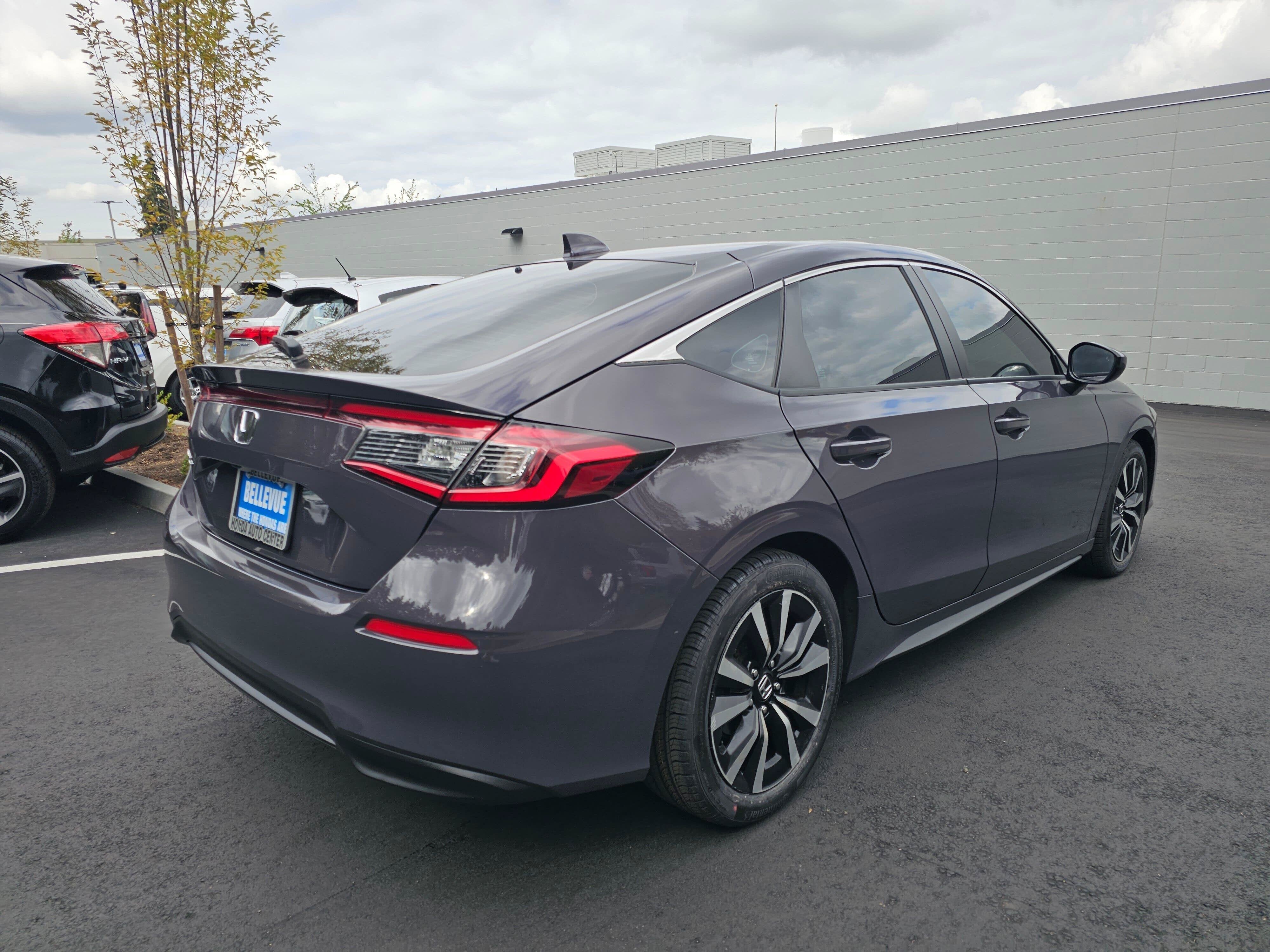2024 Honda Civic Hatchback EX-L