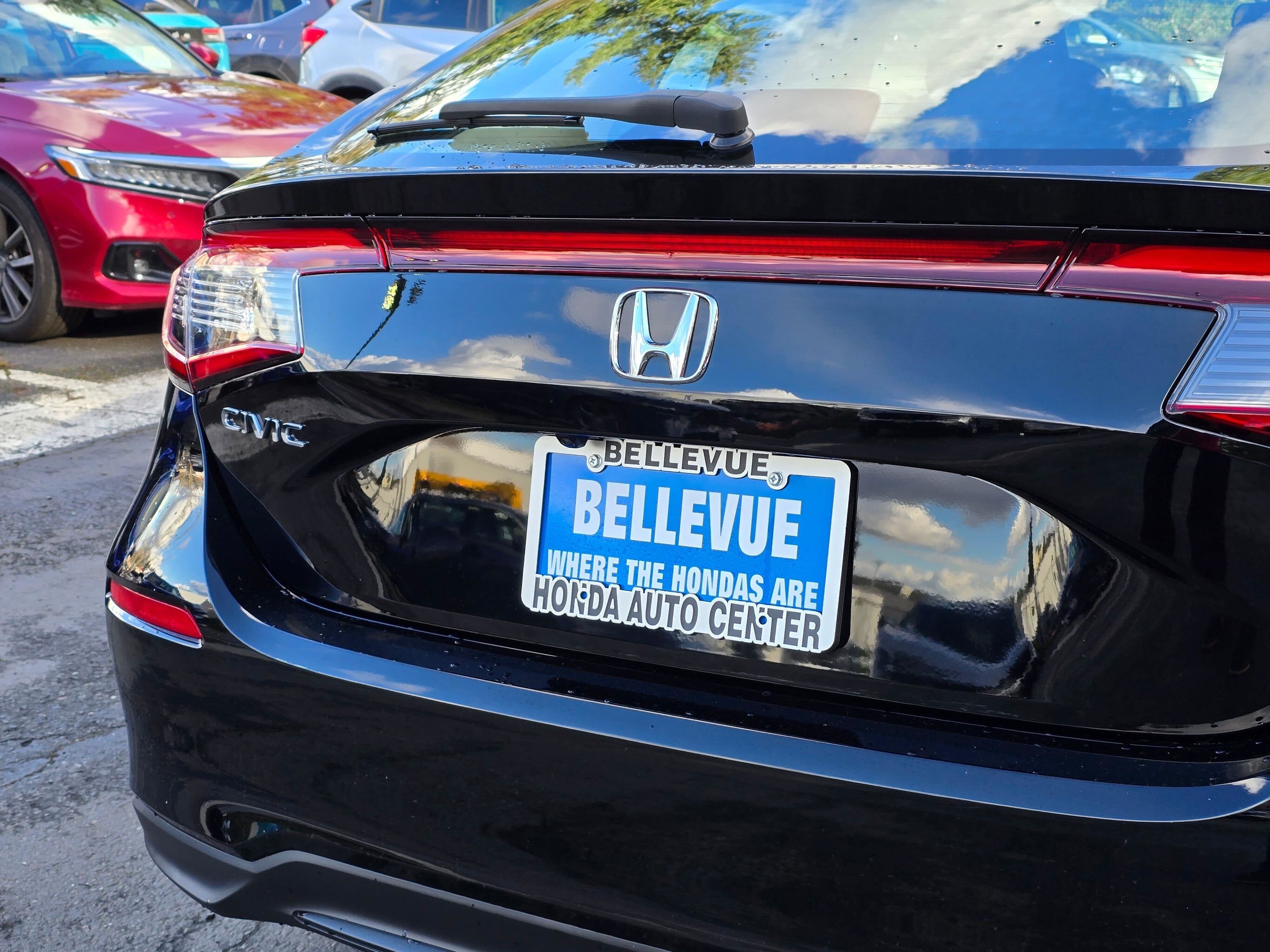 2023 Honda Civic Hatchback LX