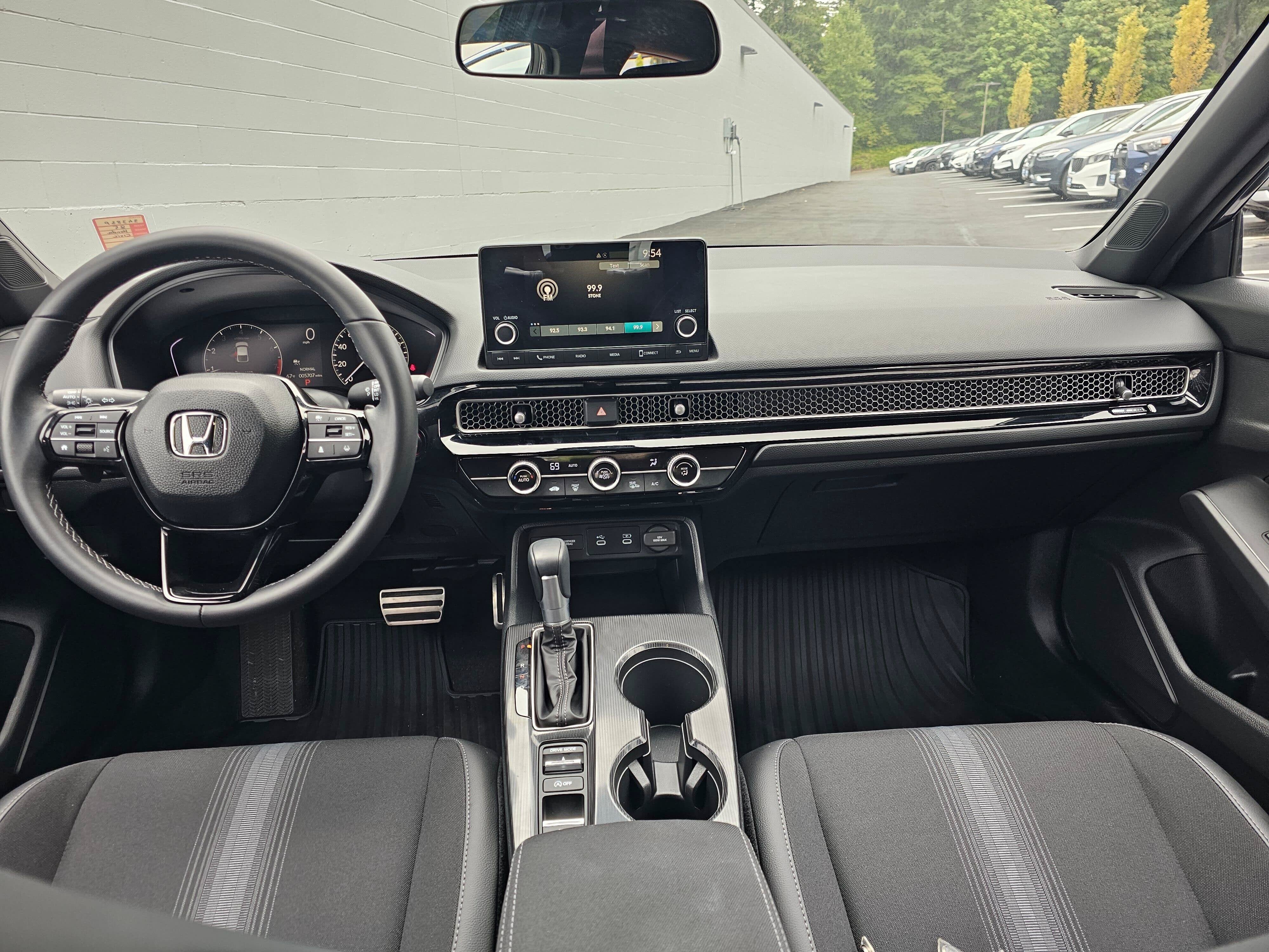 2025 Honda Civic Hatchback Sport