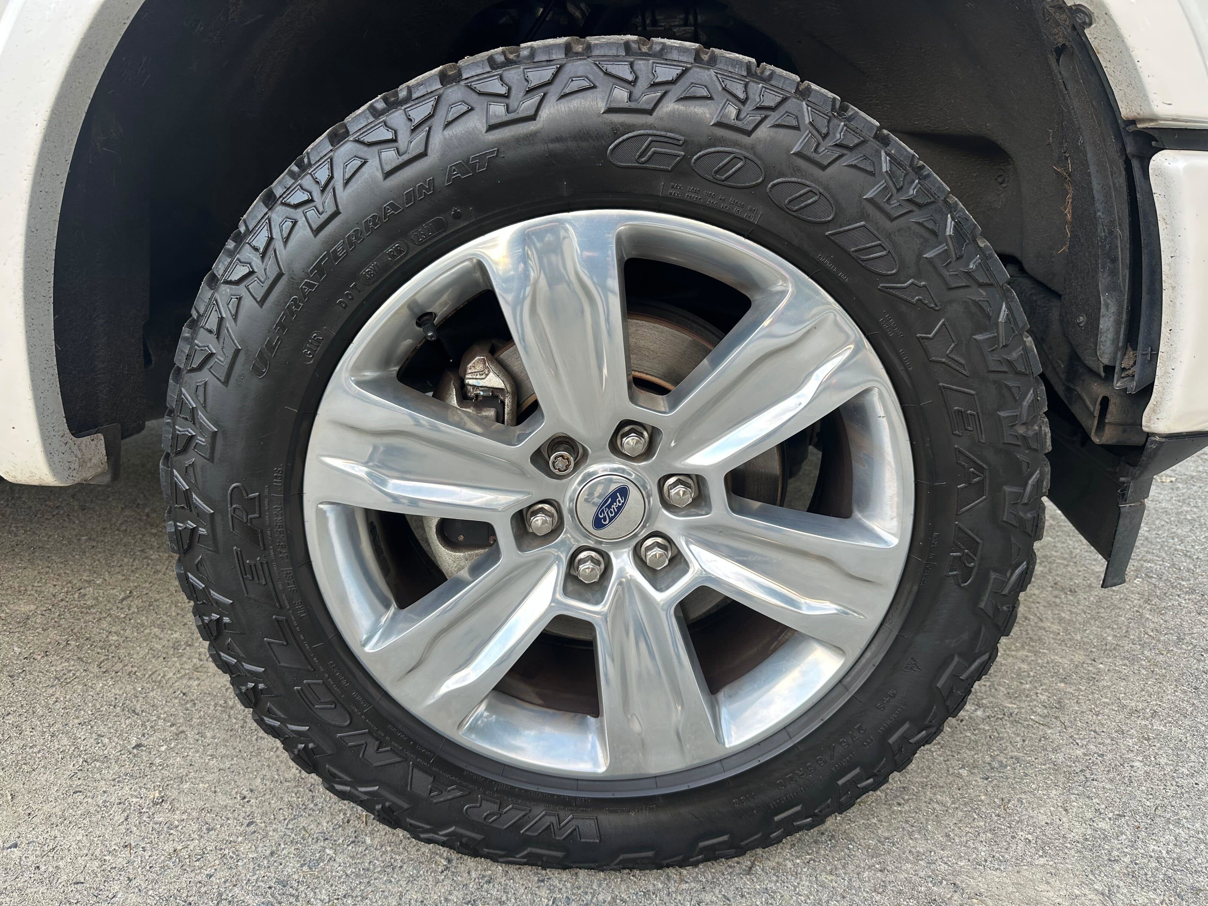 2019 Ford F-150 Platinum