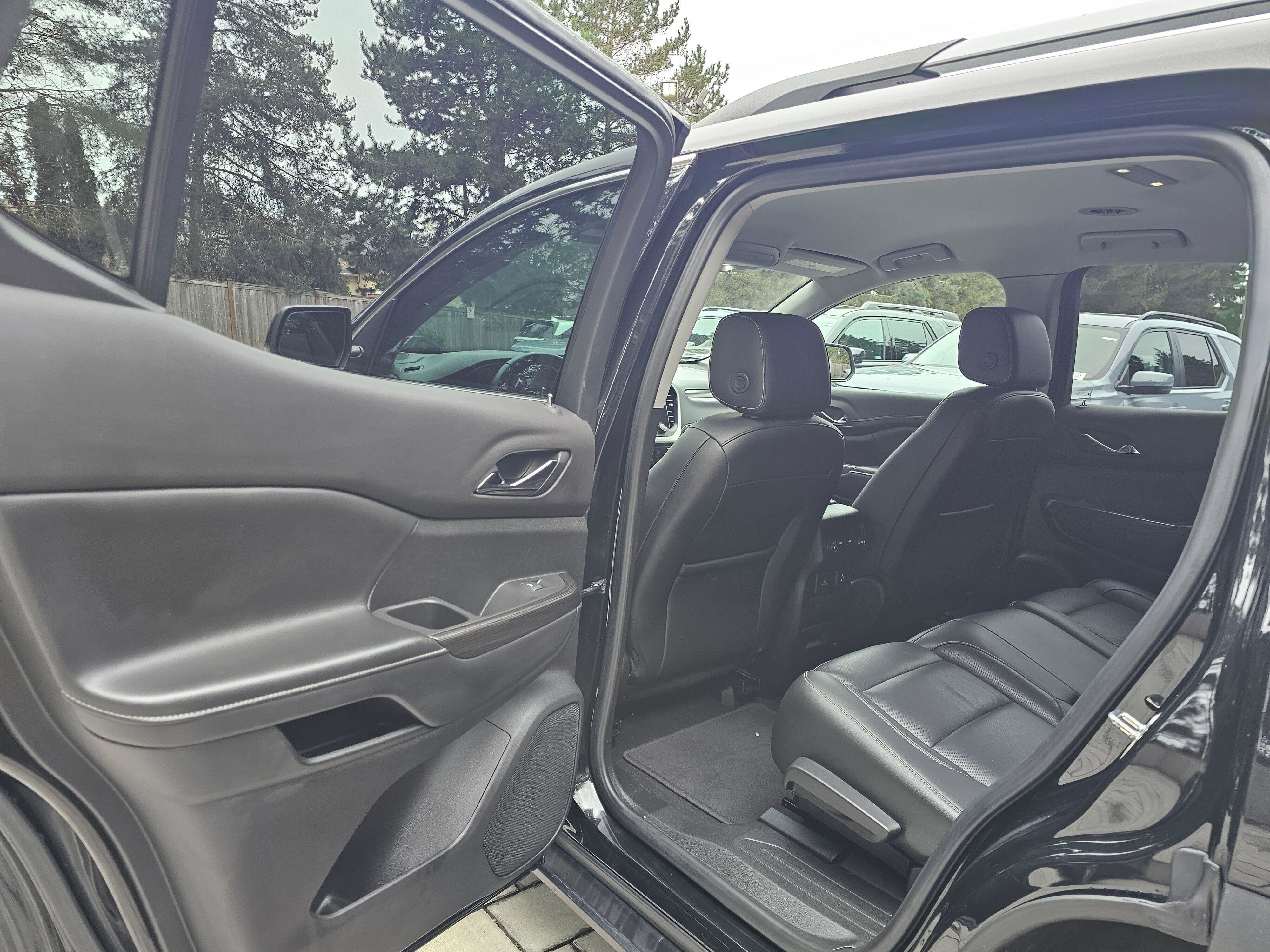 2019 GMC Acadia SLT