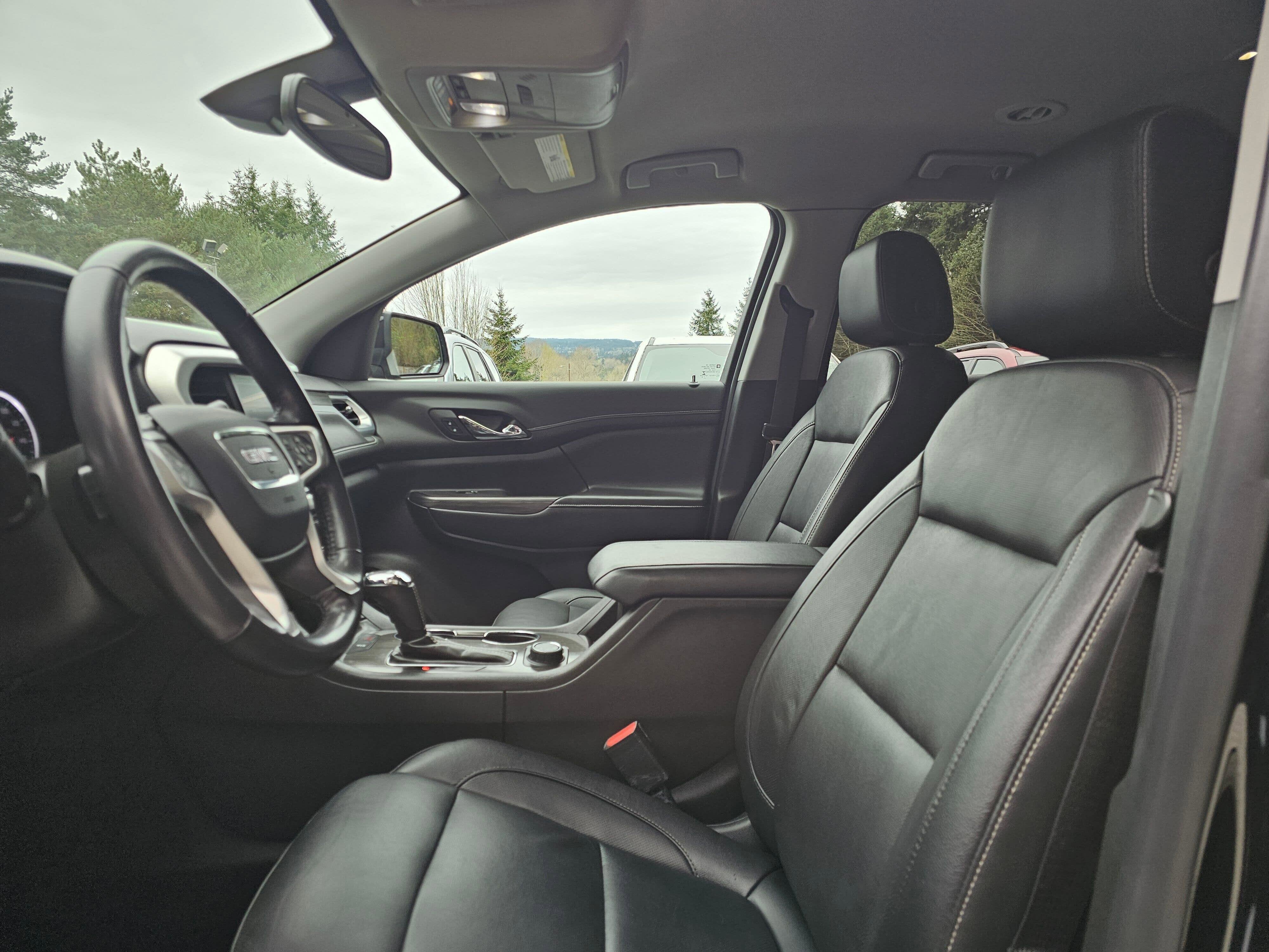 2019 GMC Acadia SLT