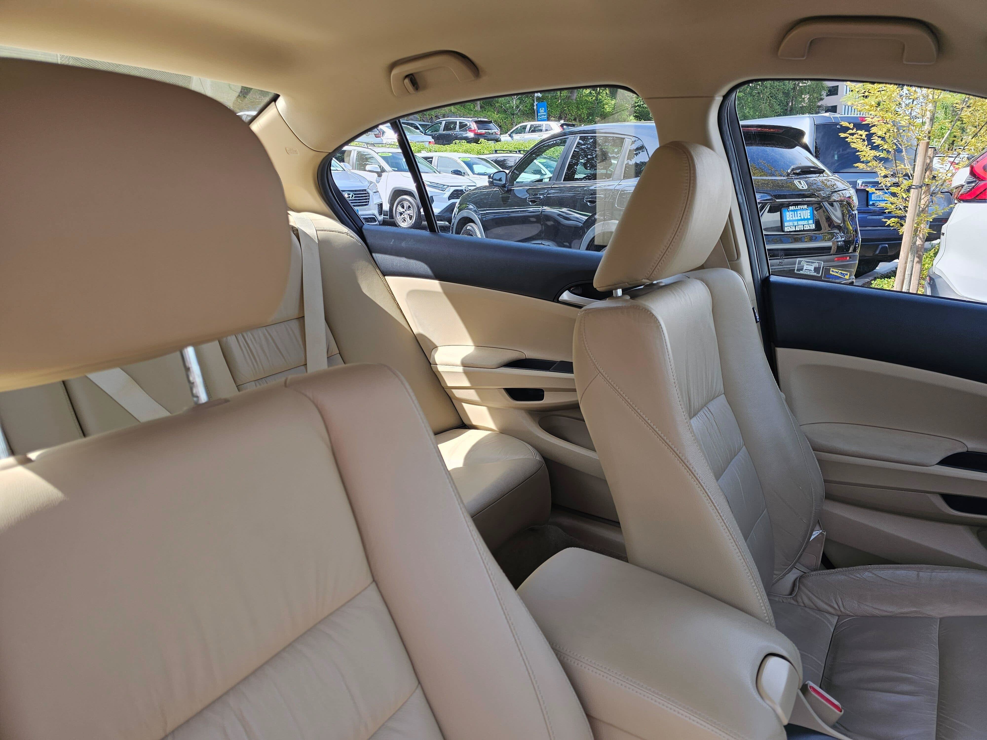 2012 Honda Accord Sdn SE