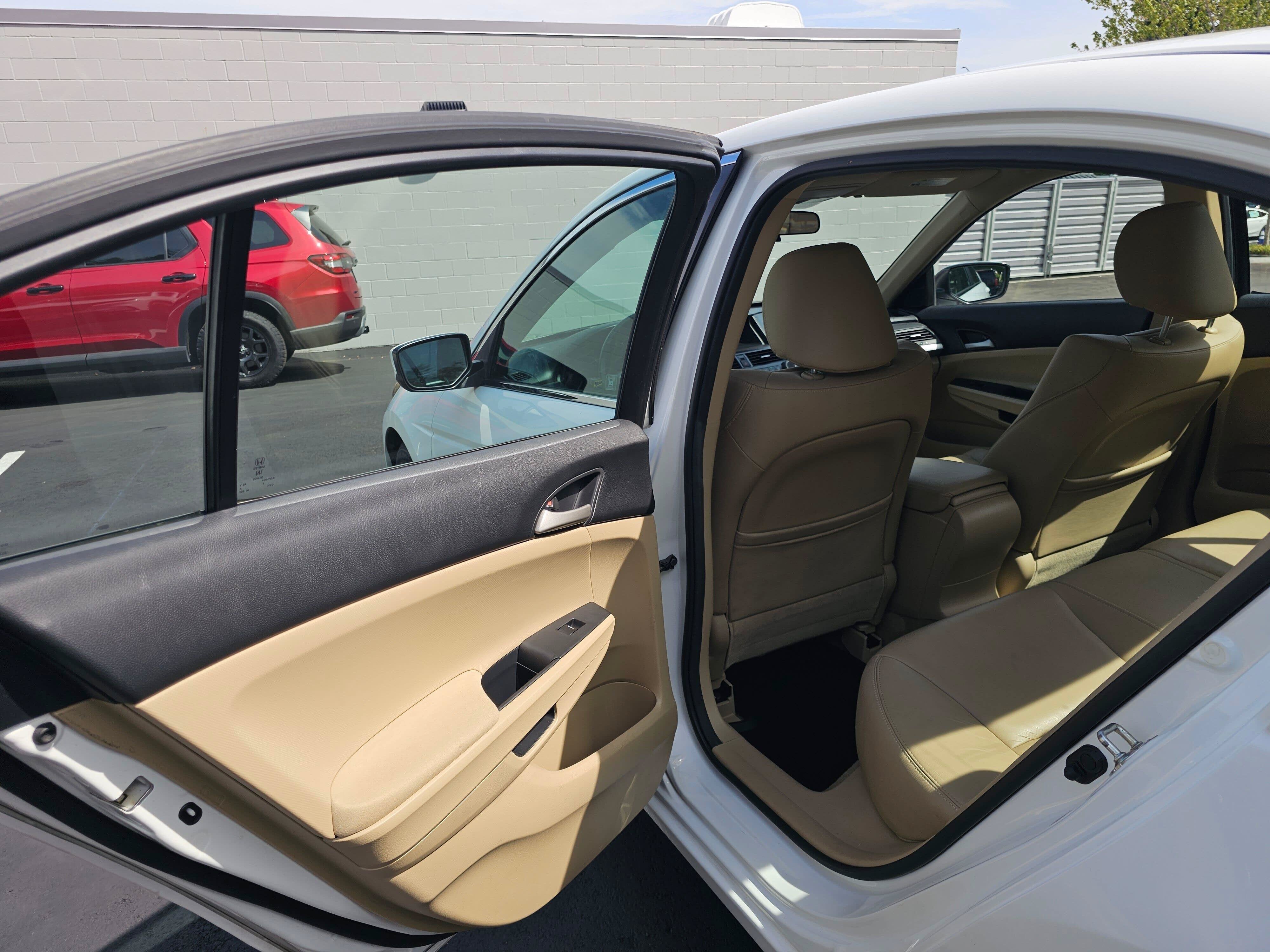 2012 Honda Accord Sdn SE