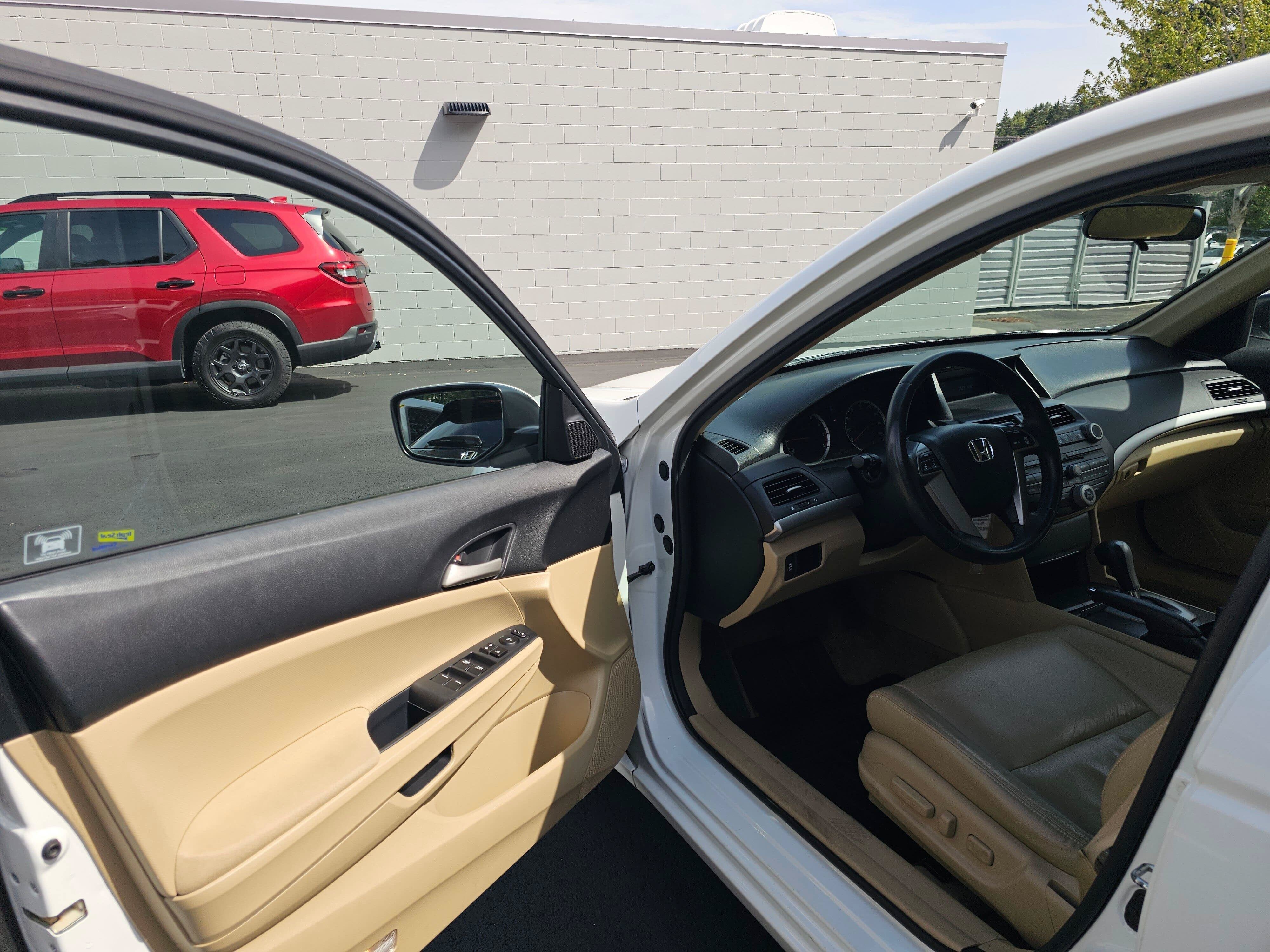 2012 Honda Accord Sdn SE