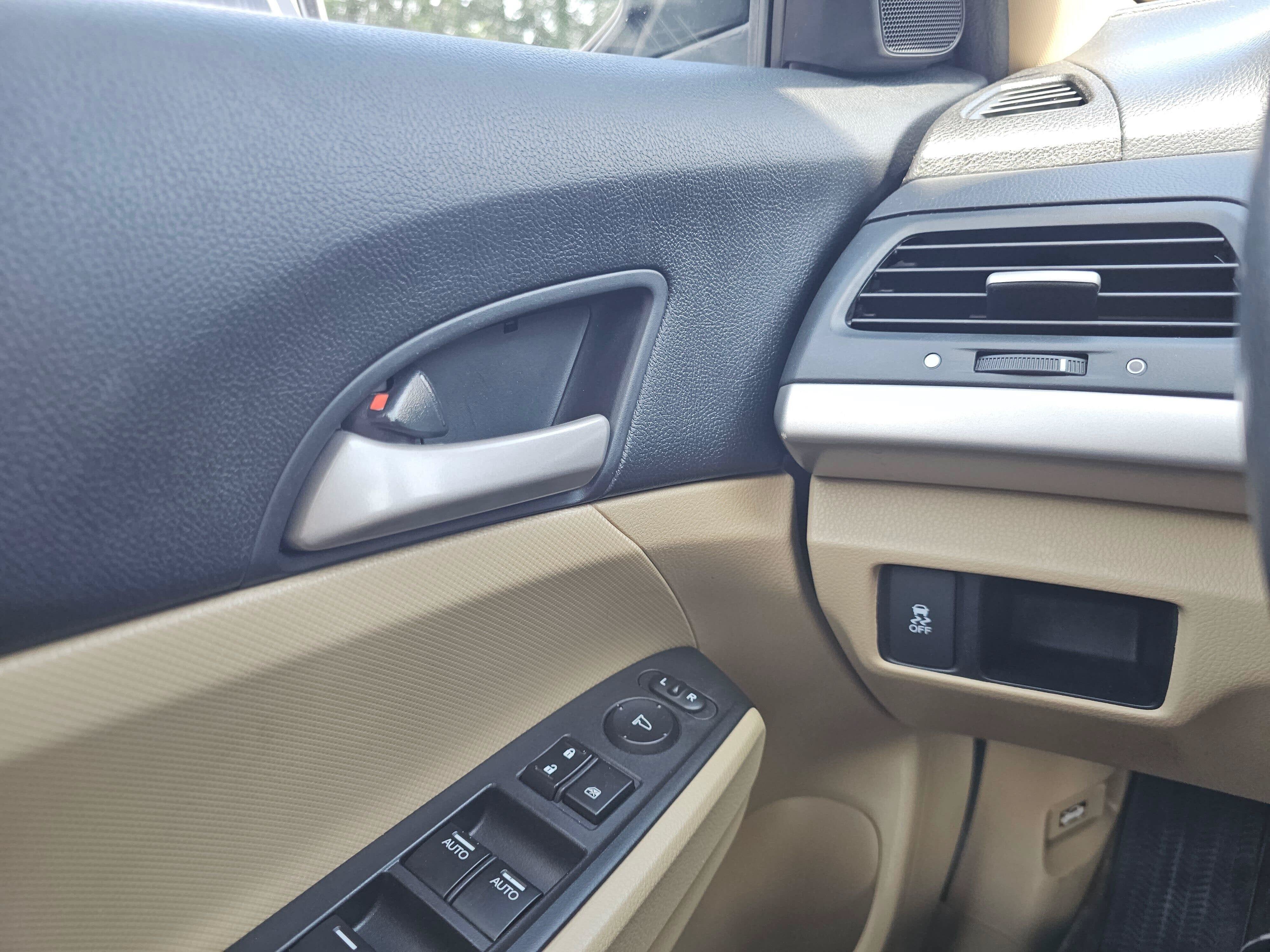 2012 Honda Accord Sdn SE