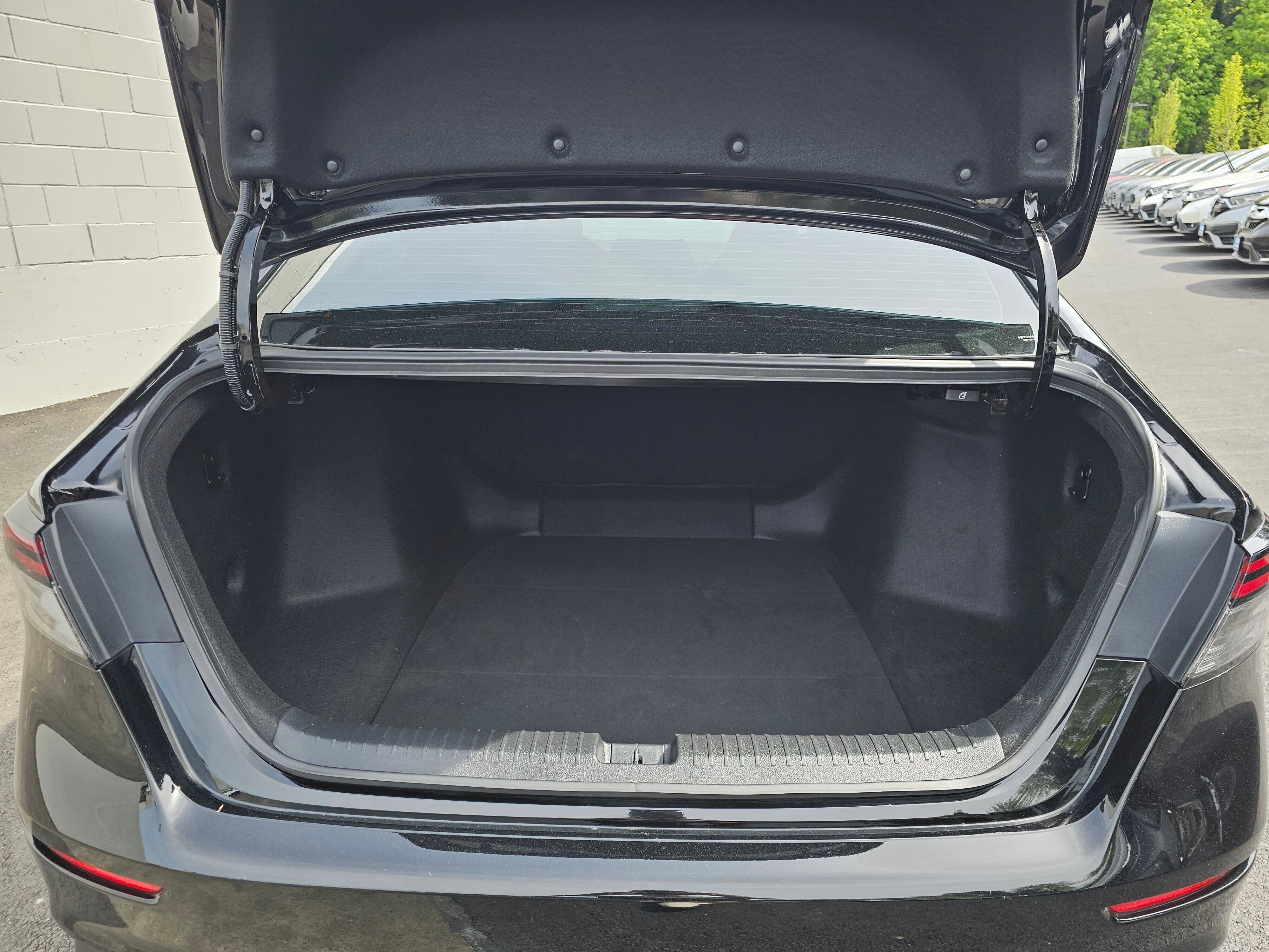 2023 Honda Accord Sedan LX