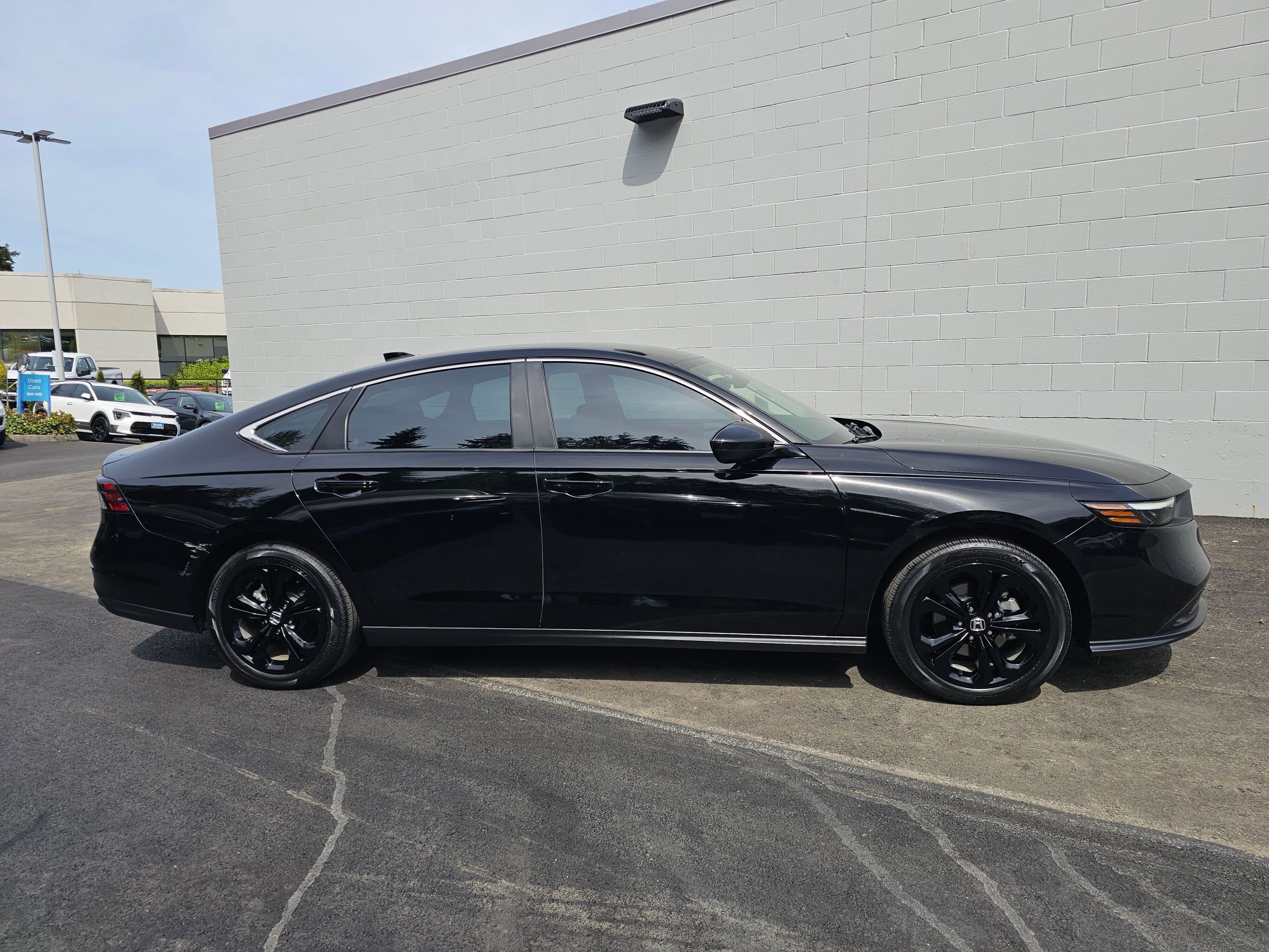 2023 Honda Accord Sedan LX