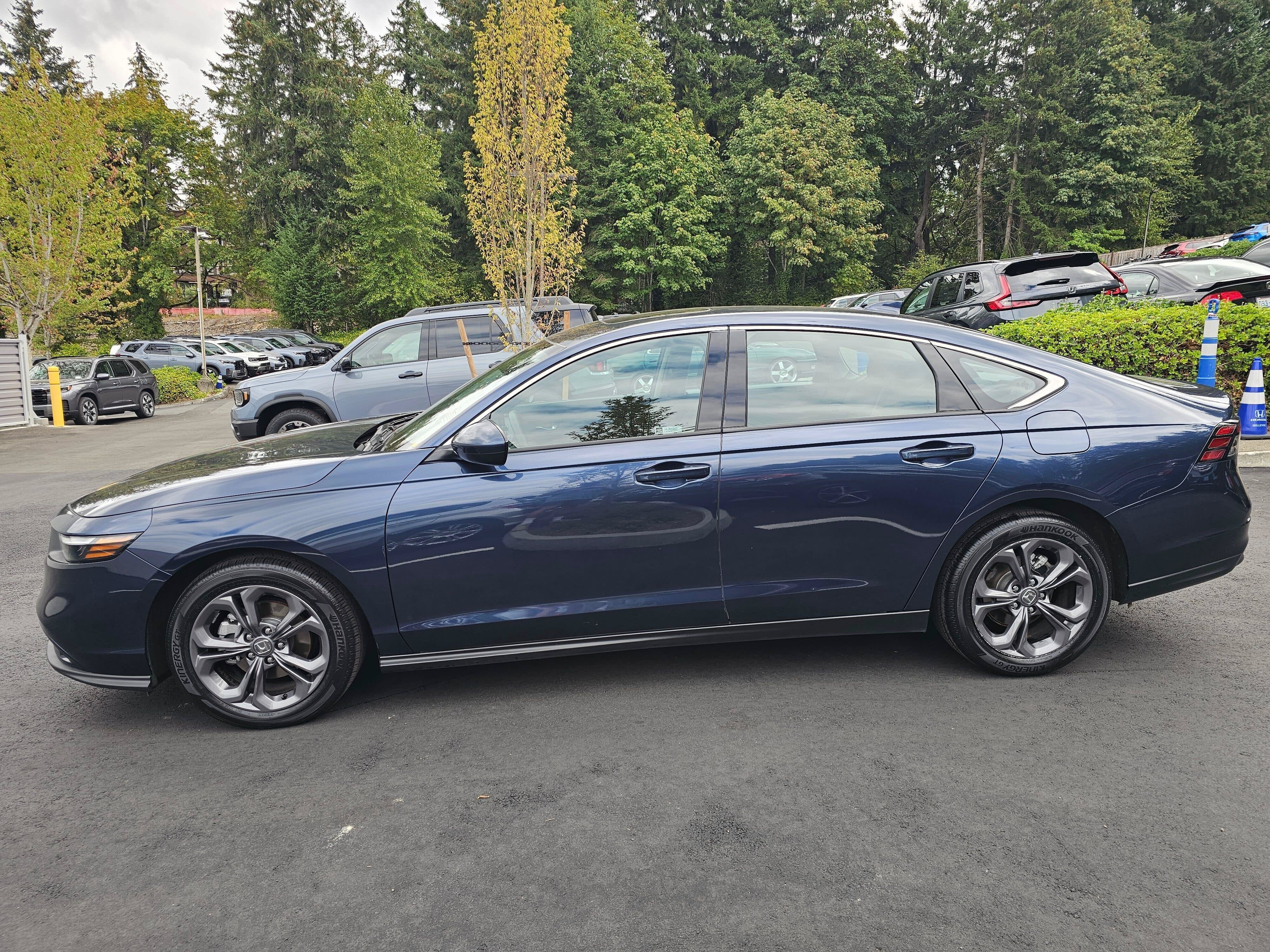 2023 Honda Accord Sedan EX