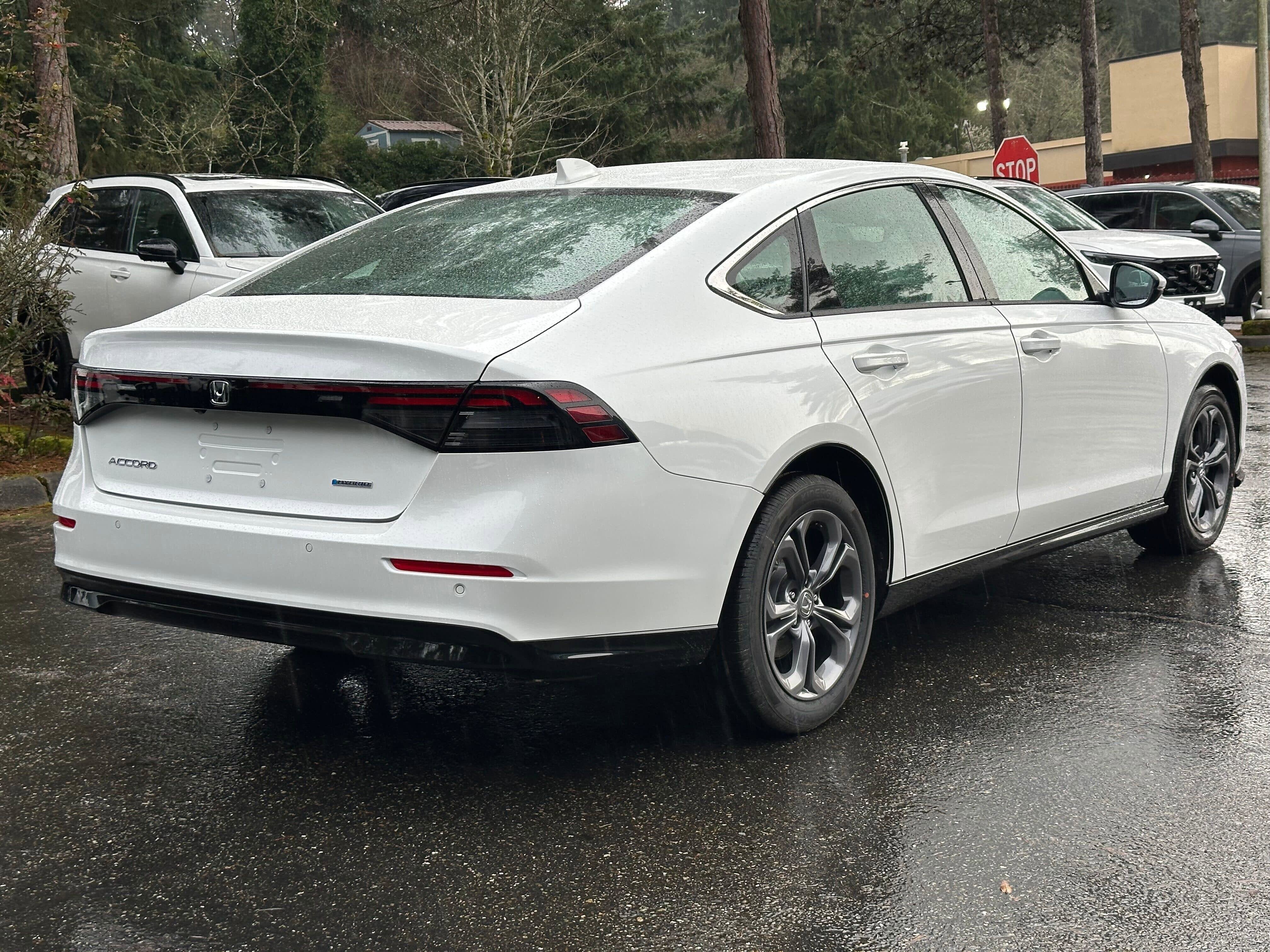 2025 Honda Accord Hybrid EX-L