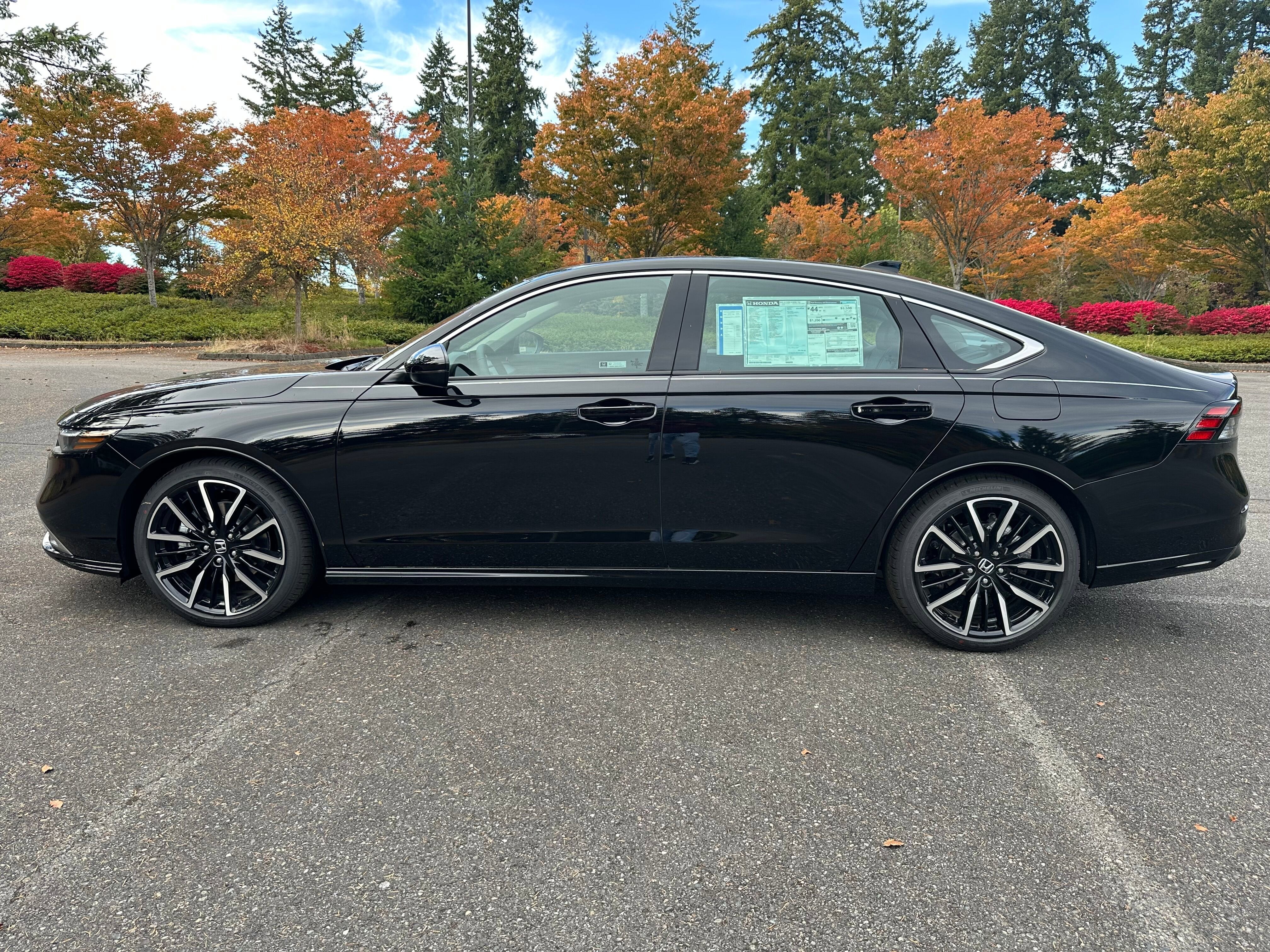 2025 Honda Accord Hybrid Touring