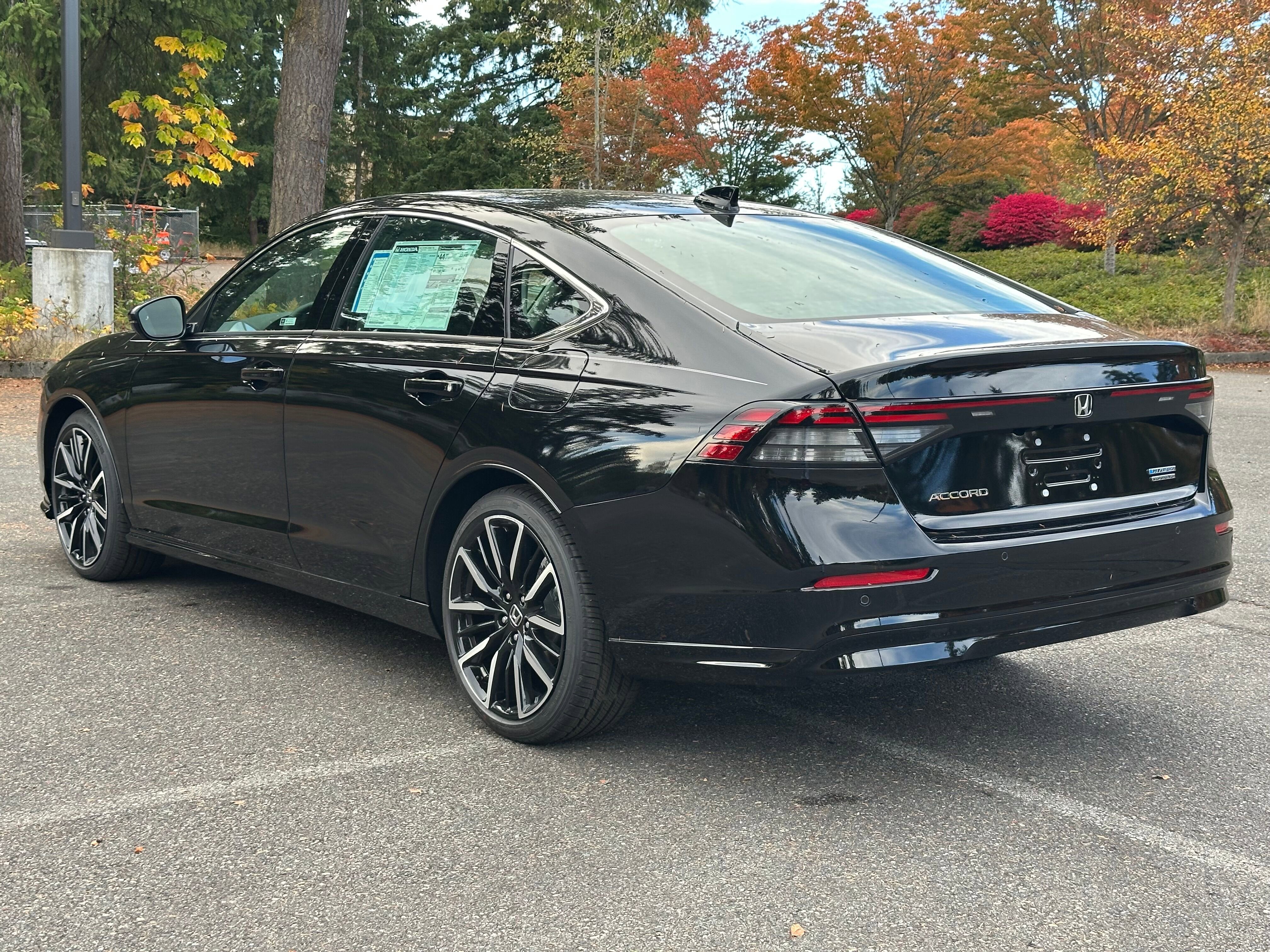 2025 Honda Accord Hybrid Touring