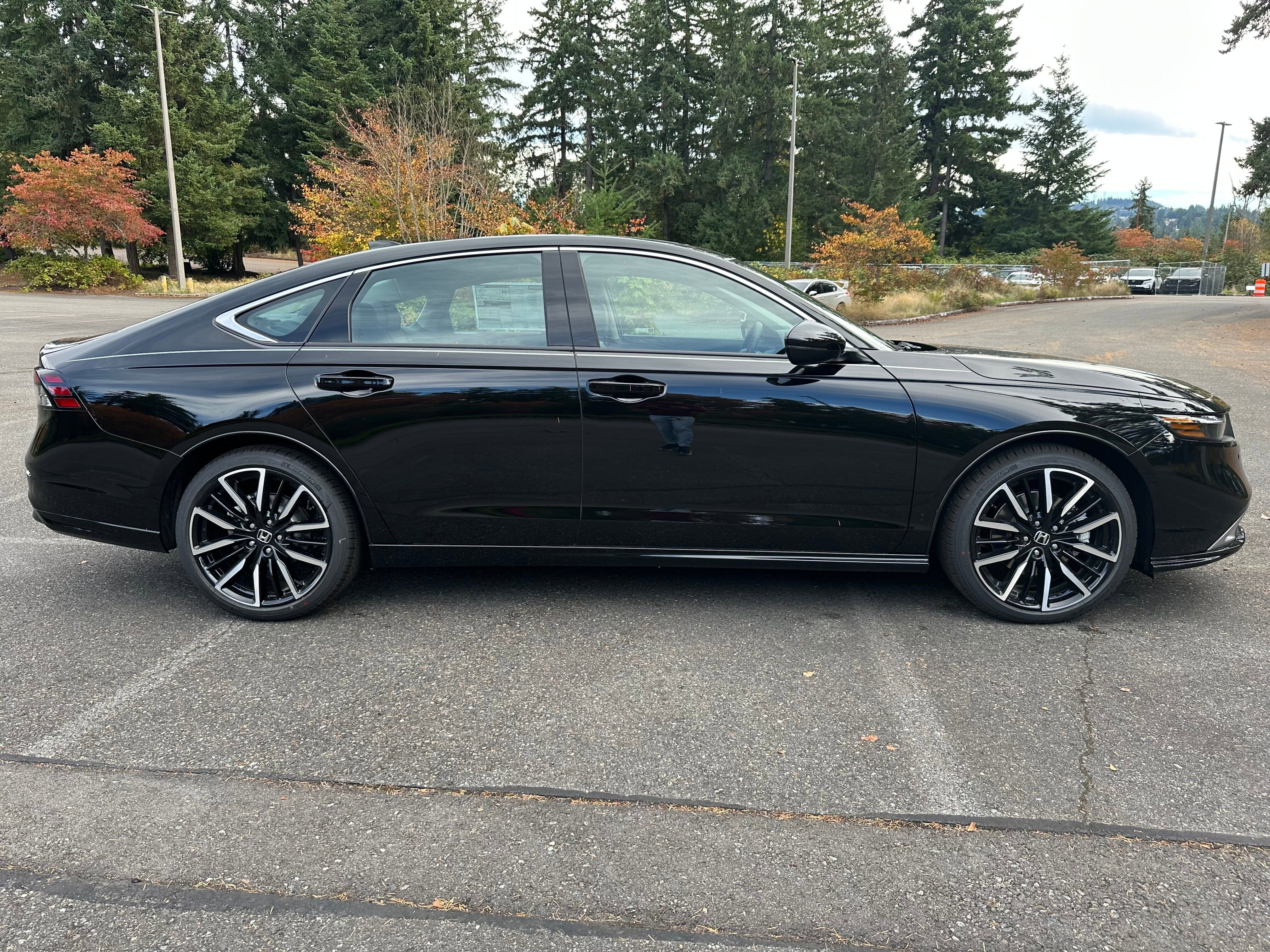 2025 Honda Accord Hybrid Touring