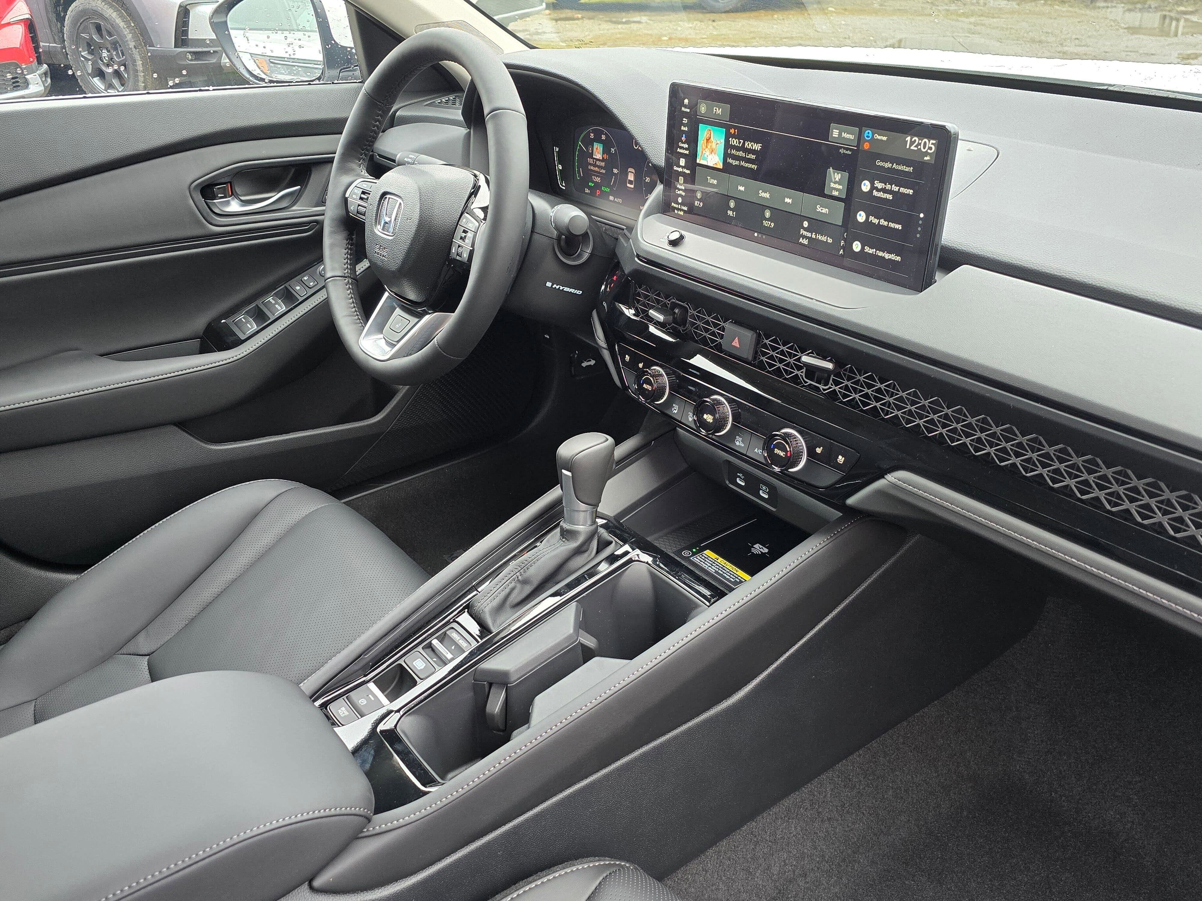 2025 Honda Accord Hybrid Touring