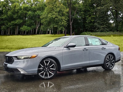 2025 Honda Accord Hybrid Touring