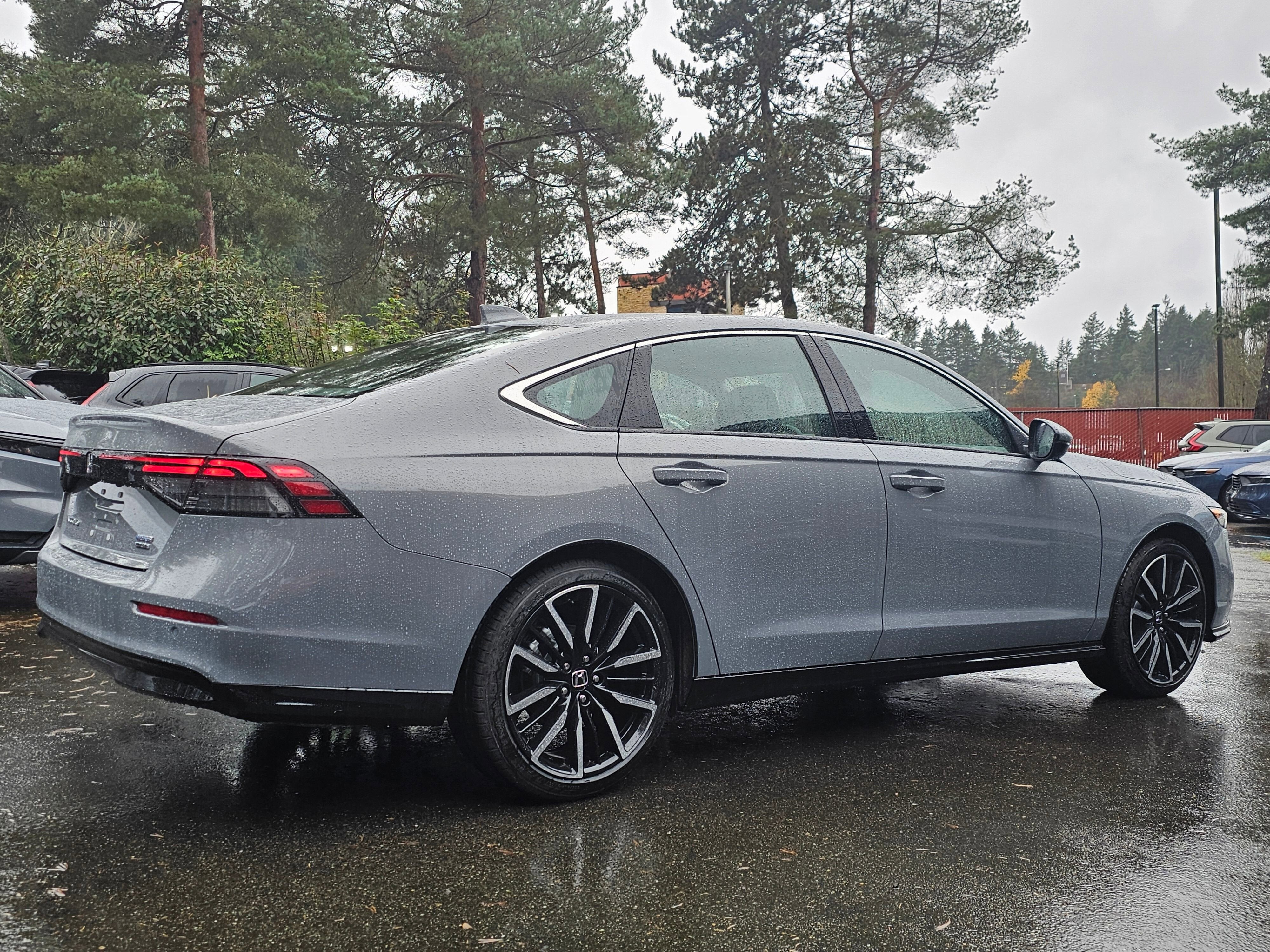 2025 Honda Accord Hybrid Touring