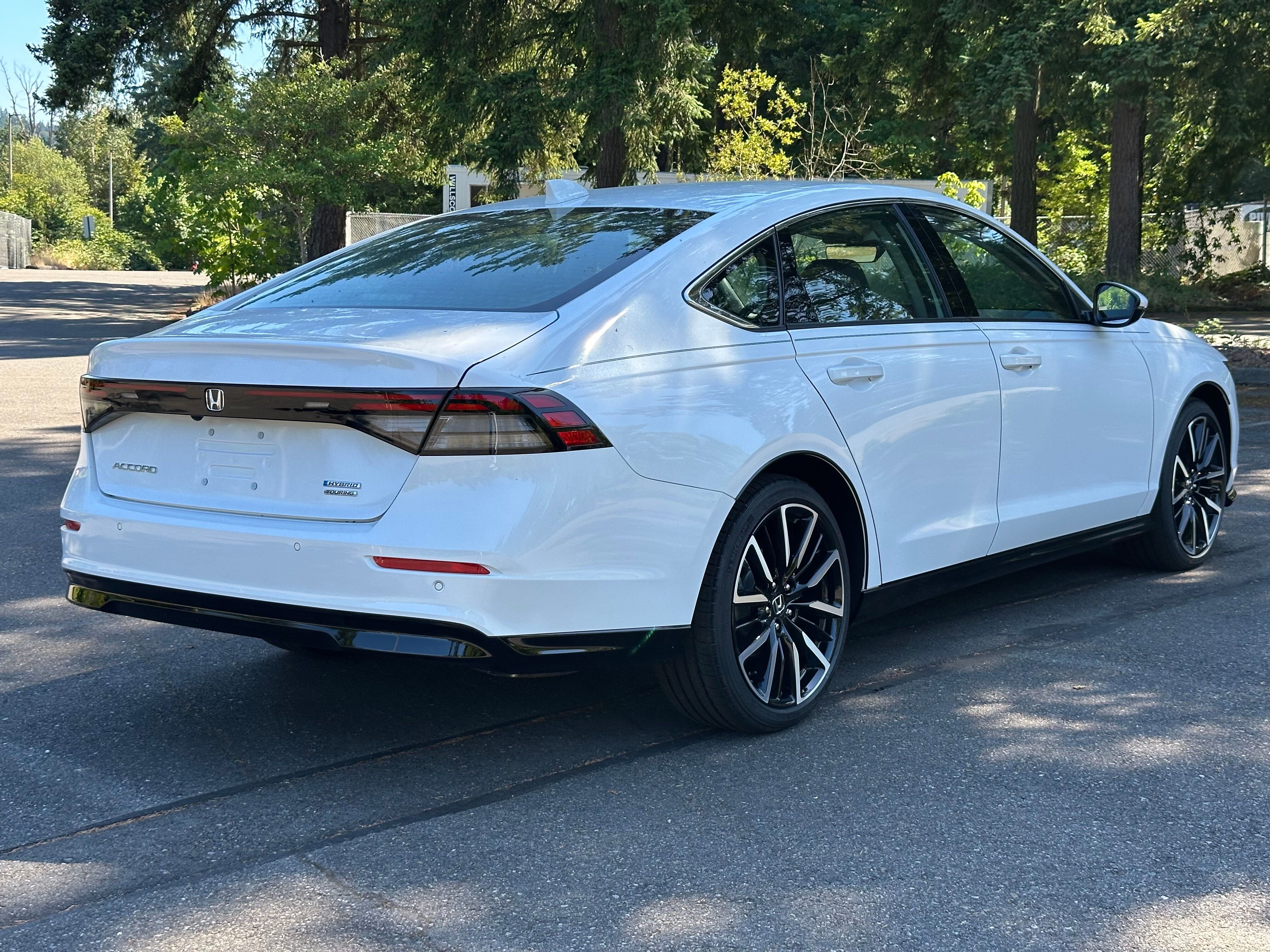 2025 Honda Accord Hybrid Touring