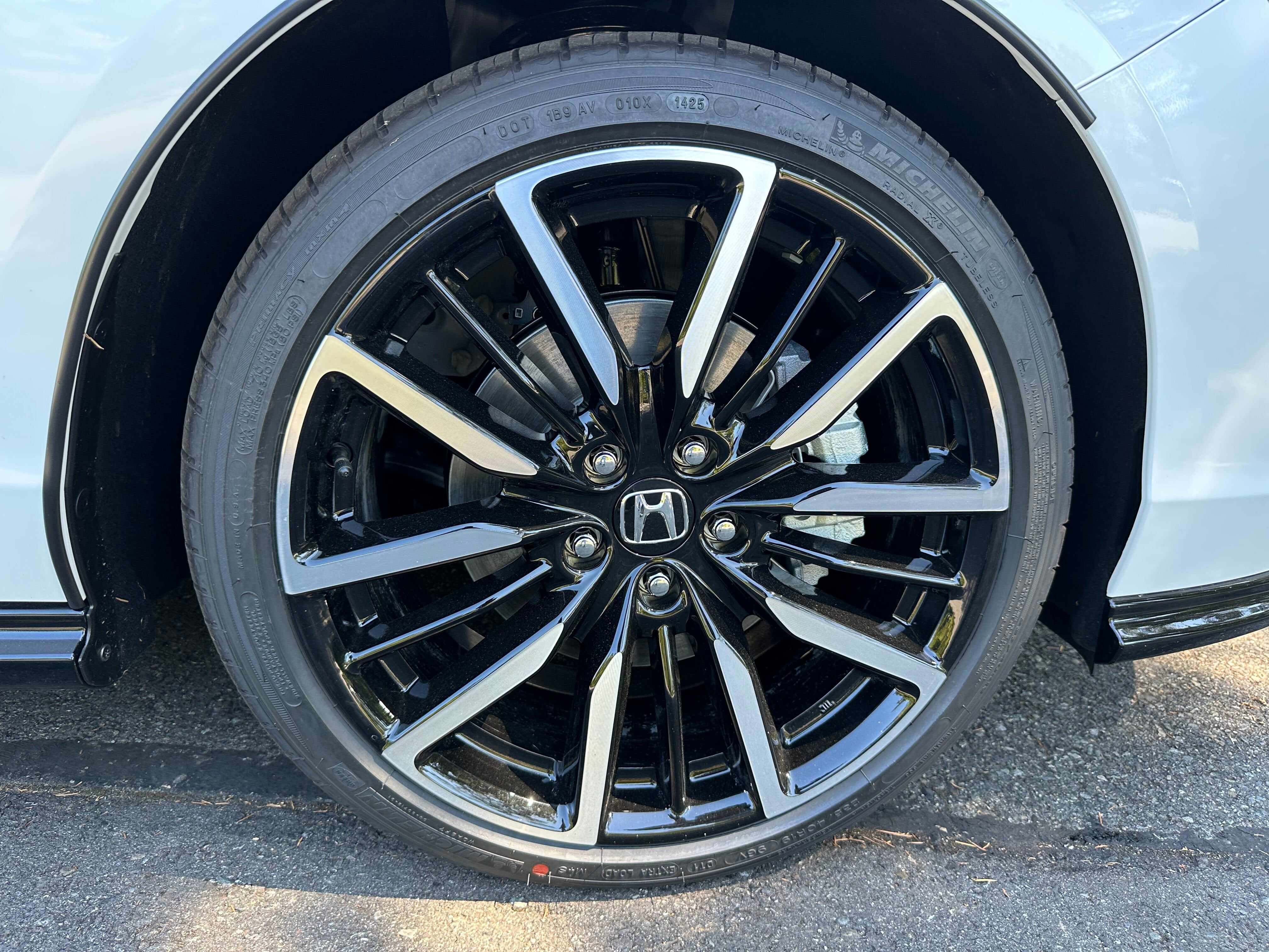 2025 Honda Accord Hybrid Touring