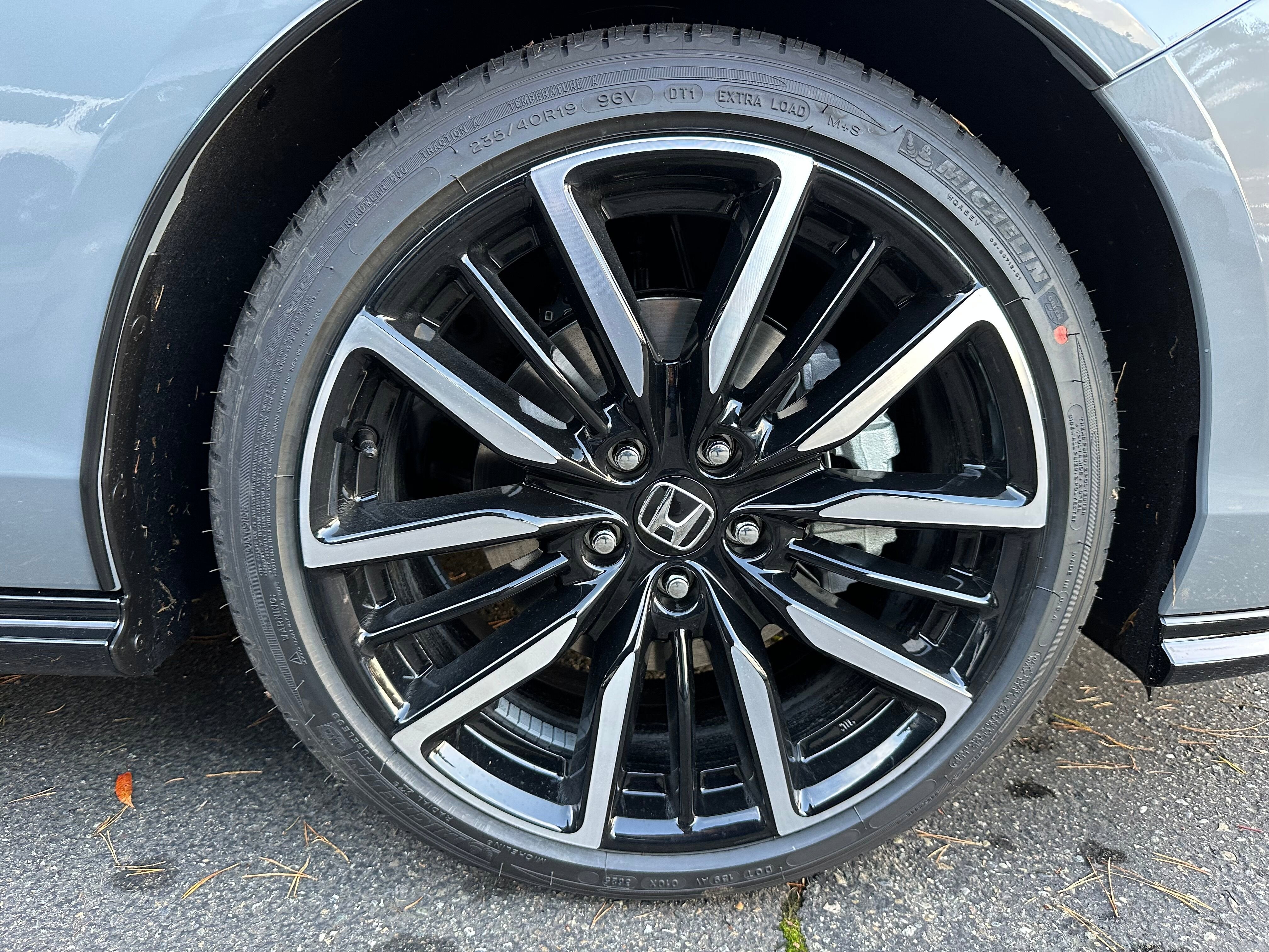 2025 Honda Accord Hybrid Touring