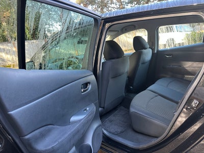 2016 Nissan LEAF S