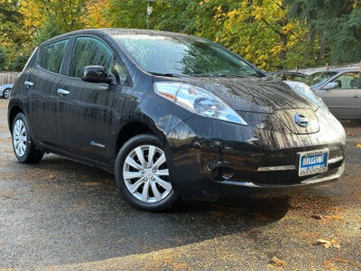 2016 Nissan LEAF S