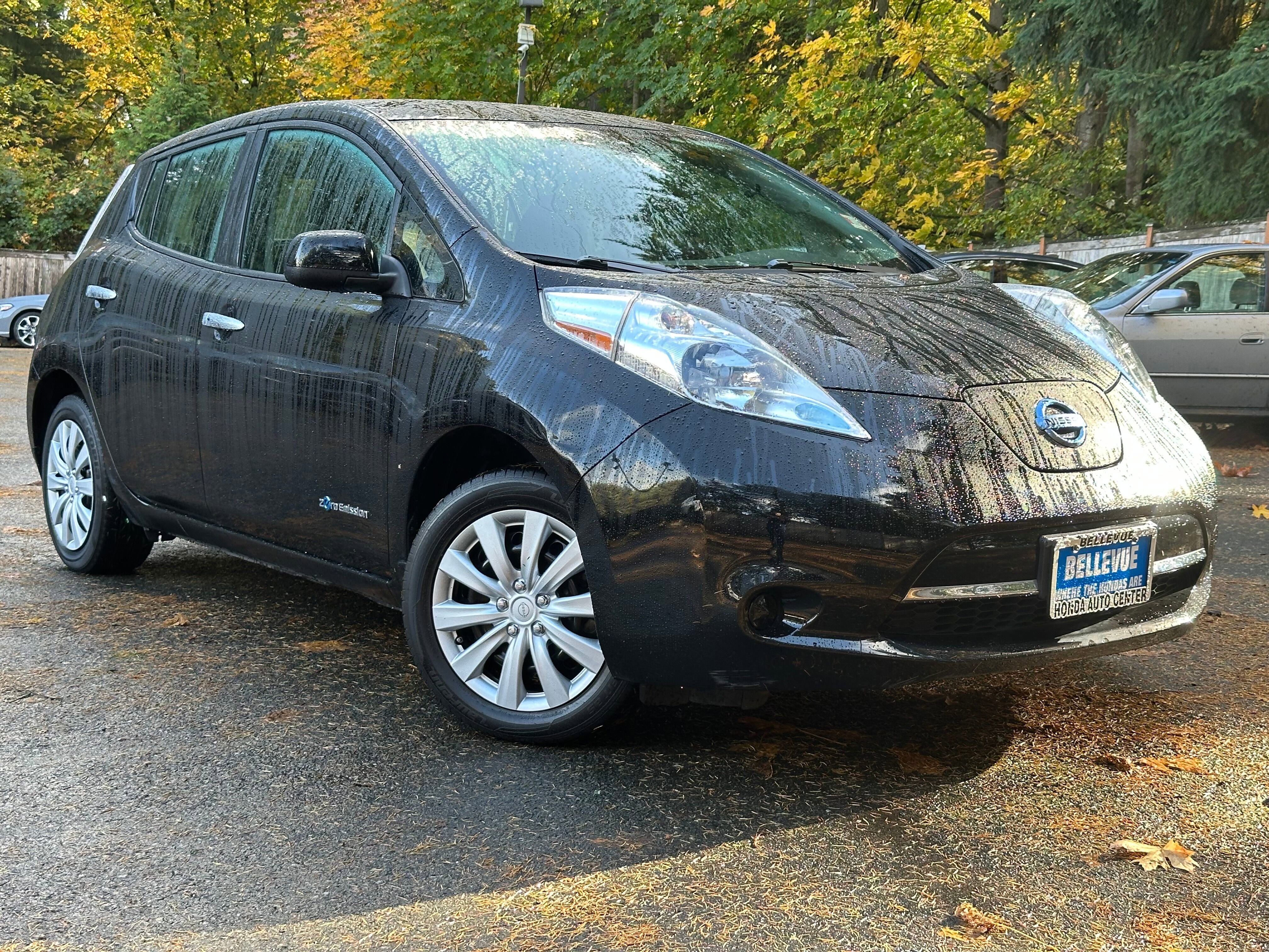 2016 Nissan LEAF S