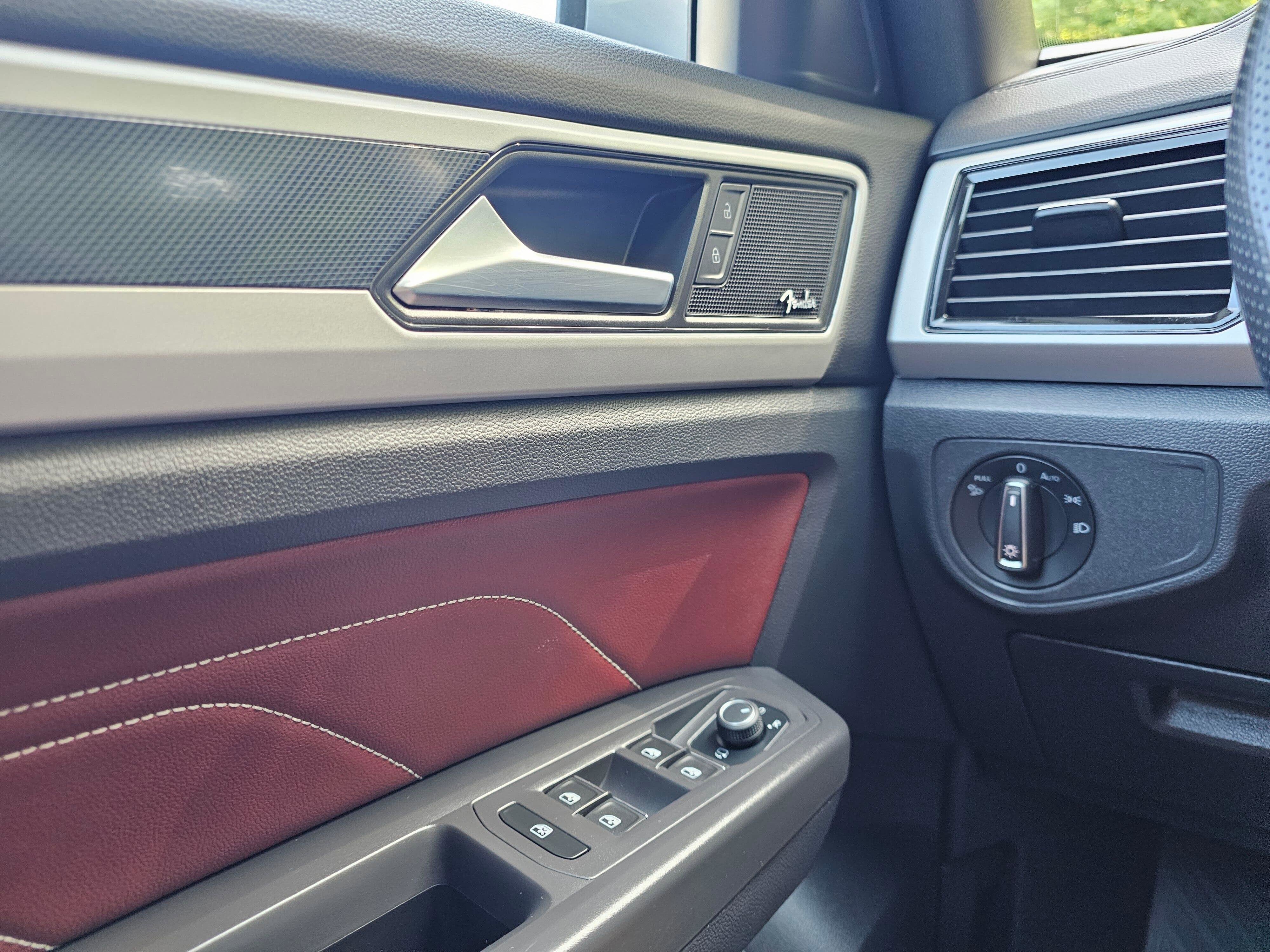 2022 Volkswagen Atlas Cross Sport 3.6L V6 SEL Premium R-Line