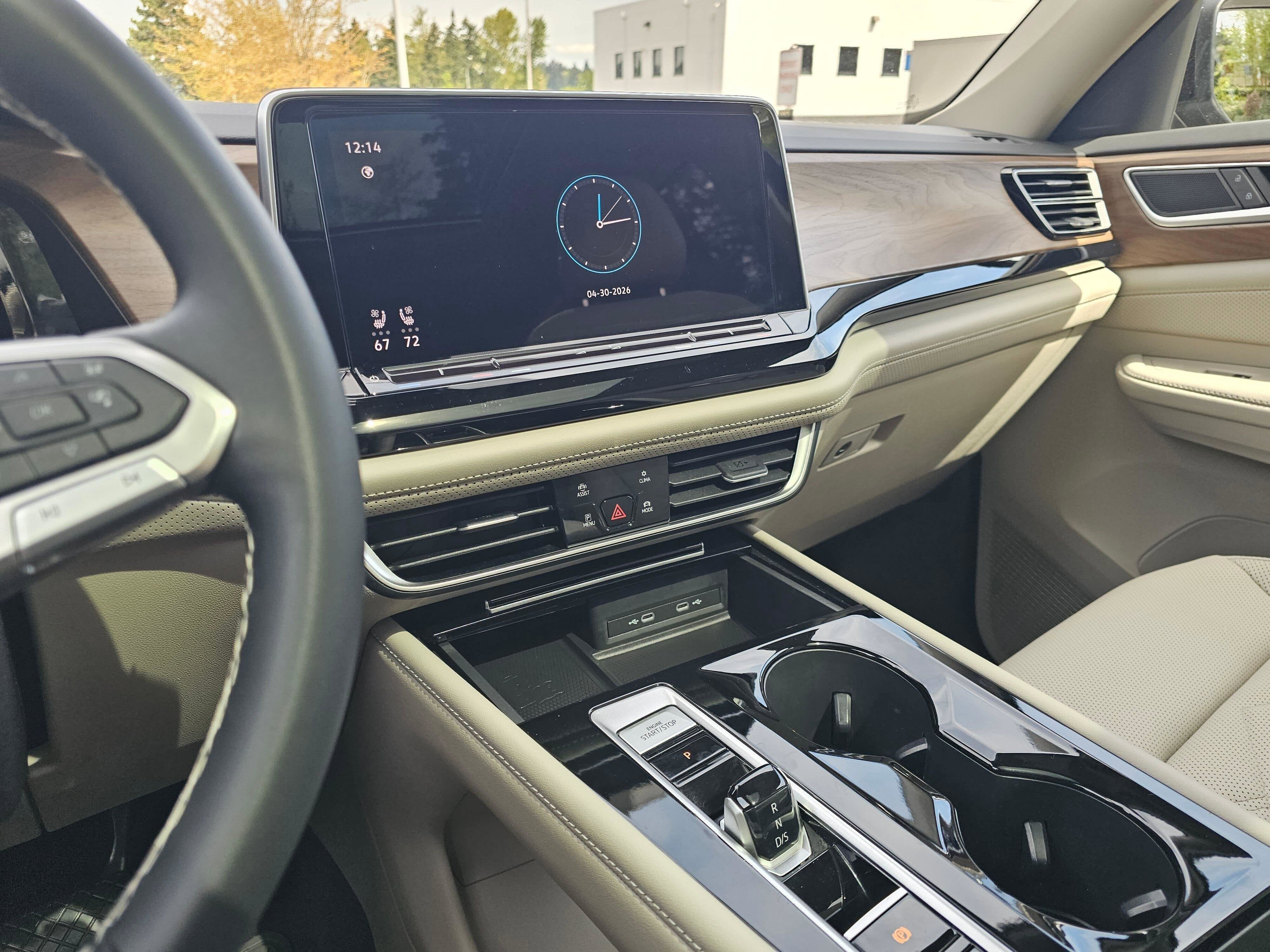 2024 Volkswagen Atlas 2.0T SE w/Technology