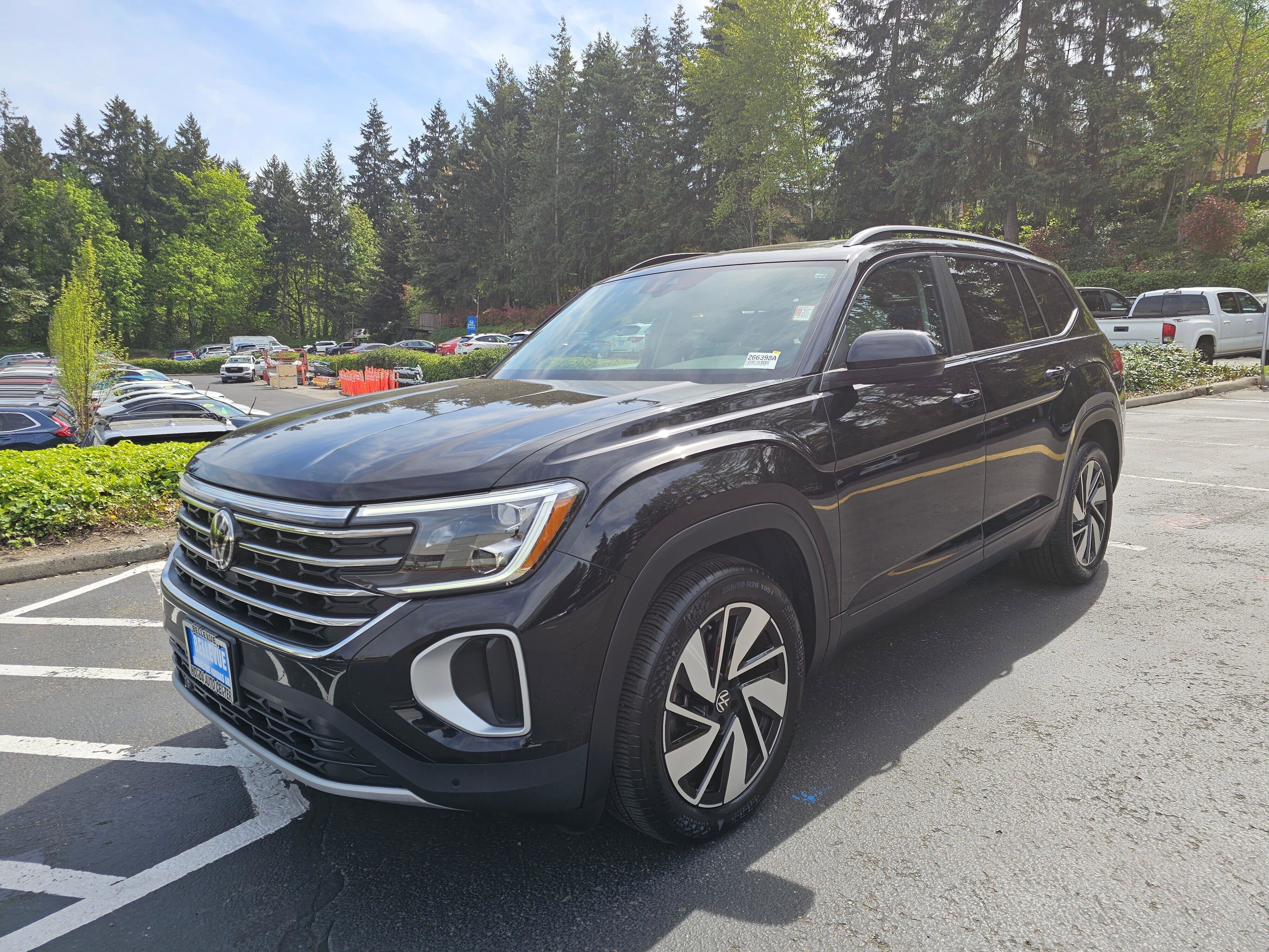 2024 Volkswagen Atlas 2.0T SE w/Technology