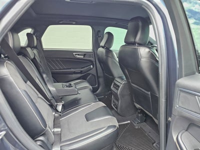 2022 Ford Edge ST