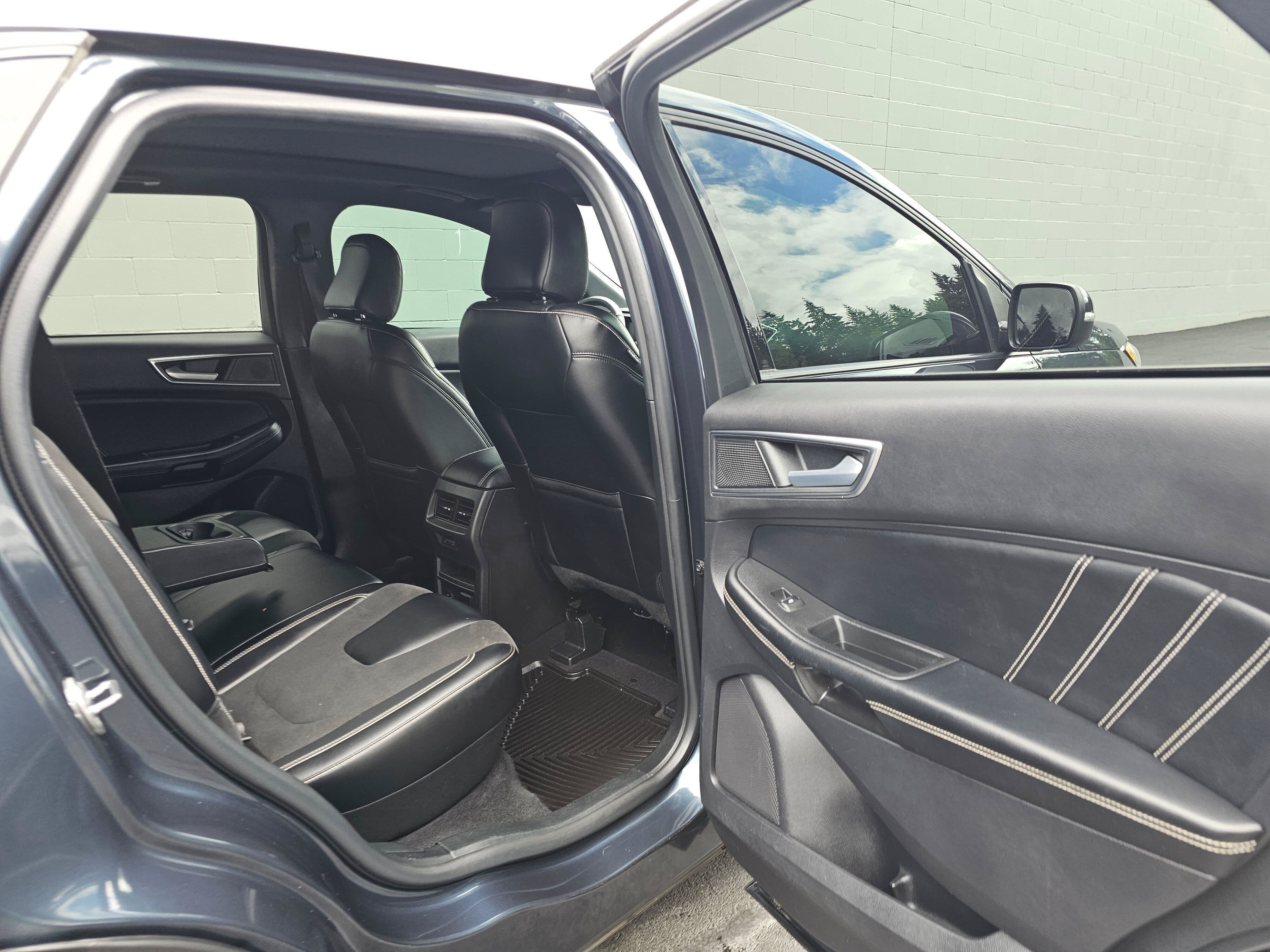 2022 Ford Edge ST