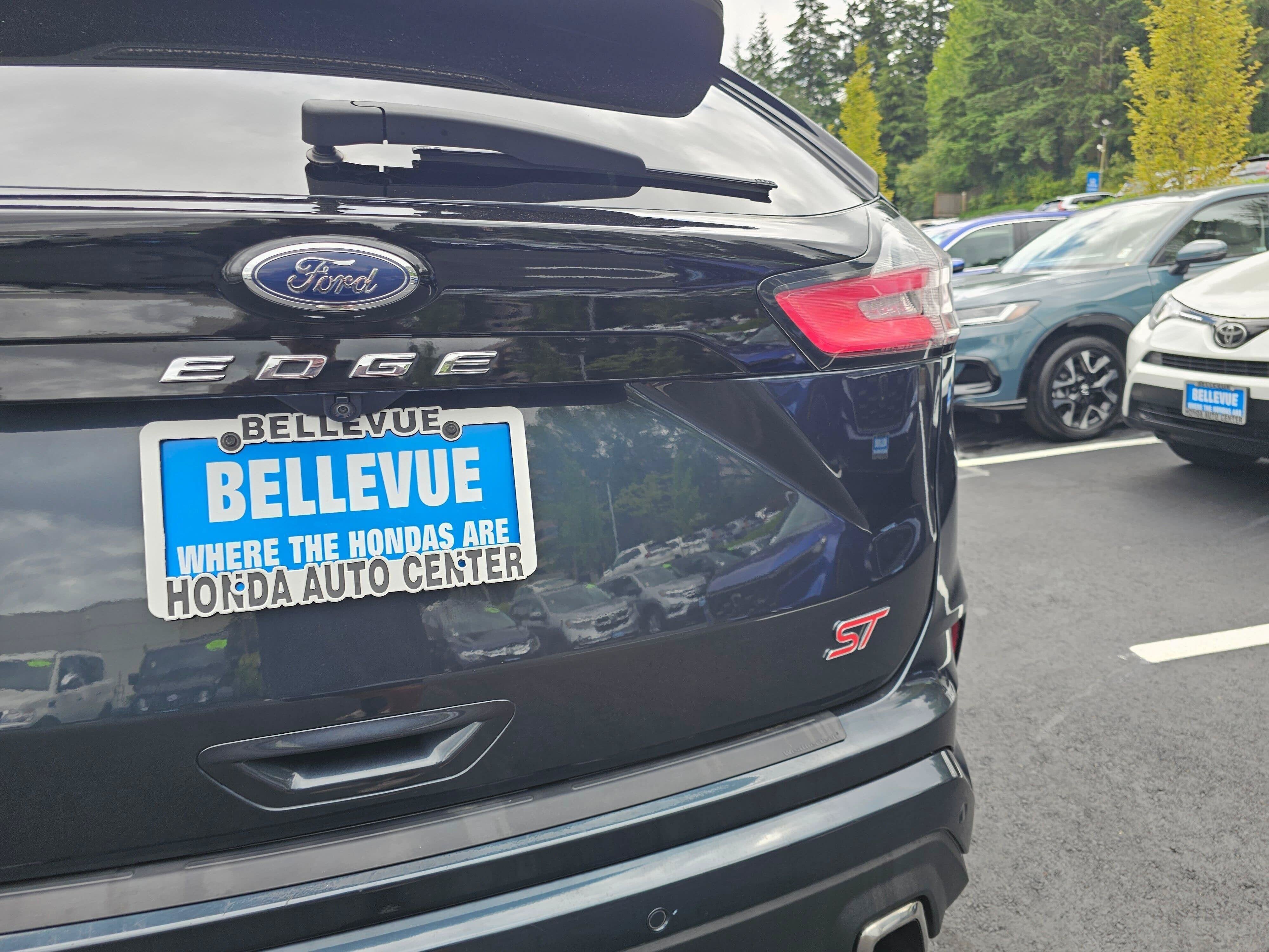 2022 Ford Edge ST