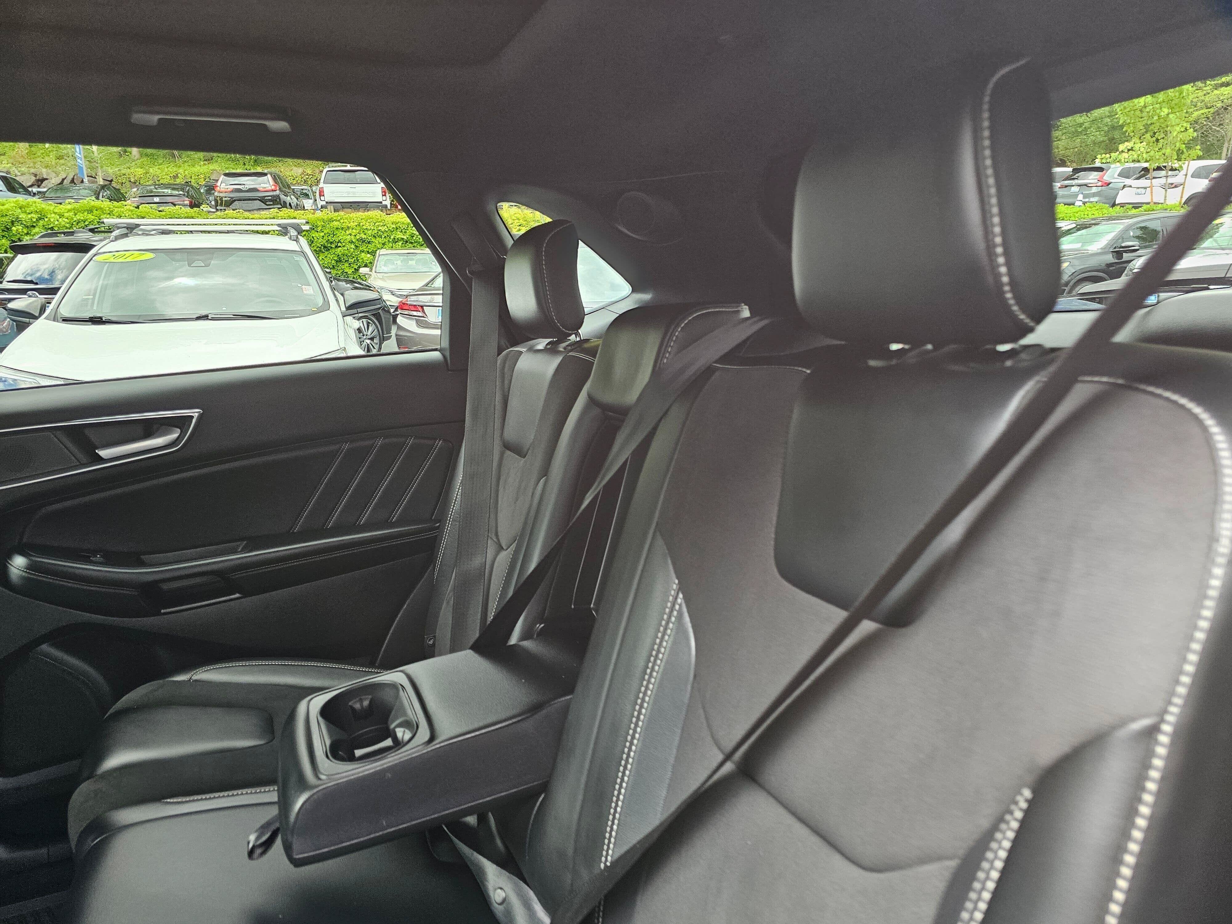 2022 Ford Edge ST