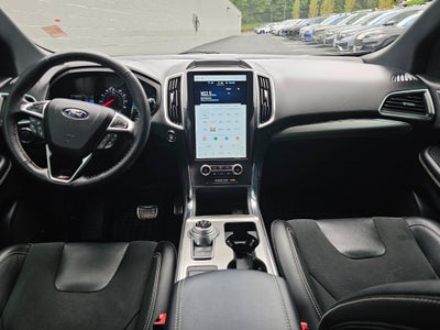 2022 Ford Edge ST