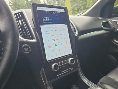 2022 Ford Edge ST