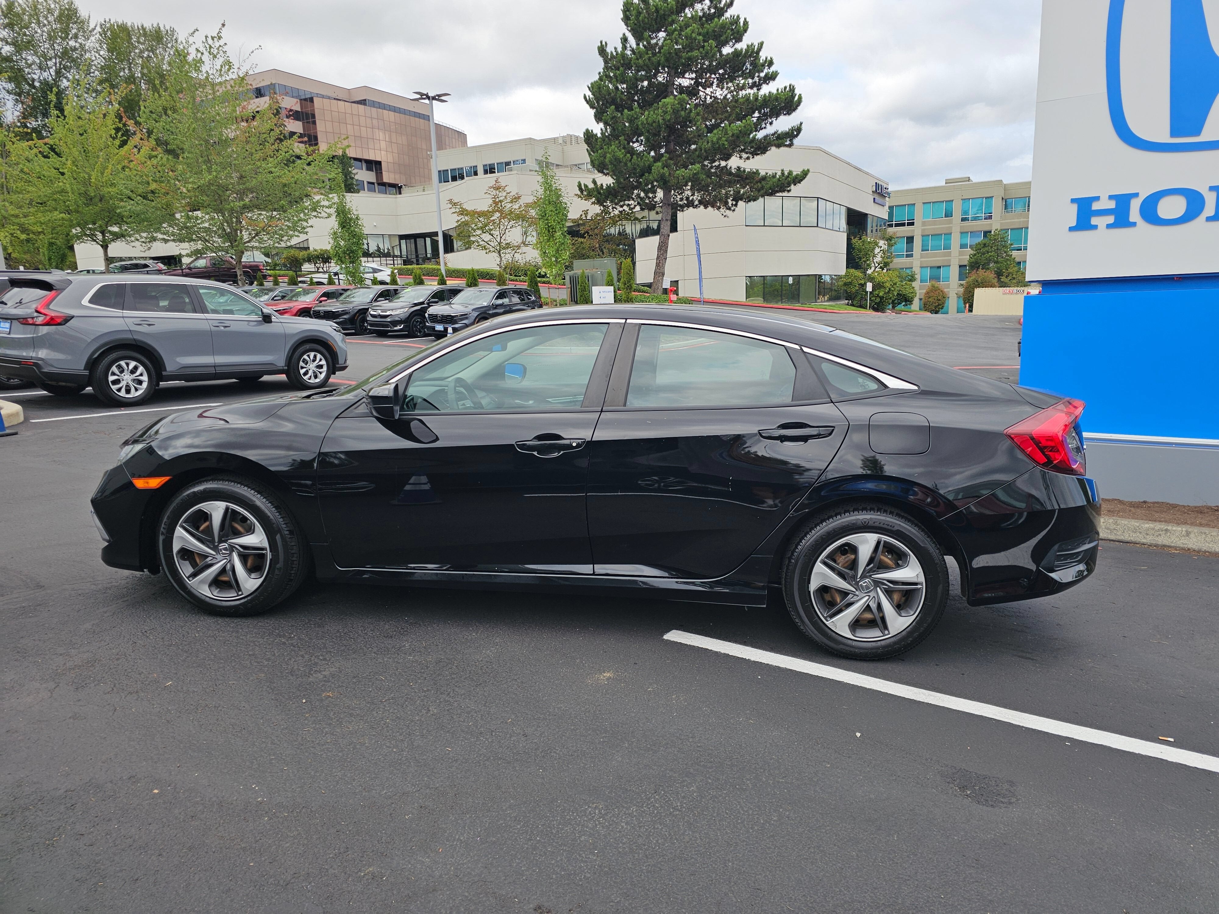 2021 Honda Civic Sedan LX