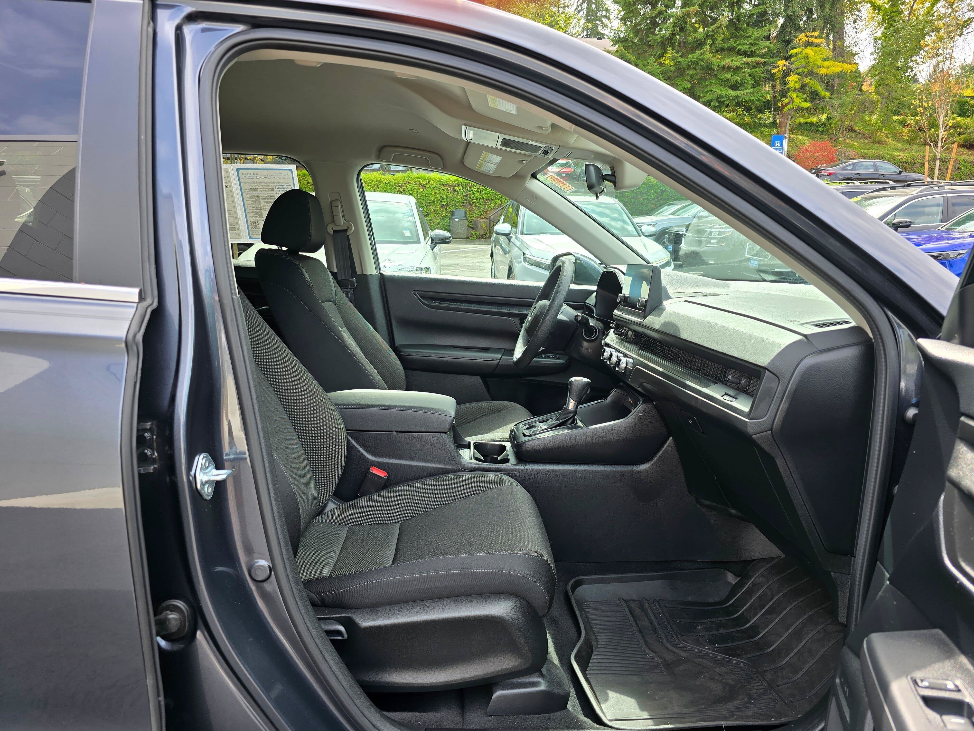 2025 Honda CR-V LX