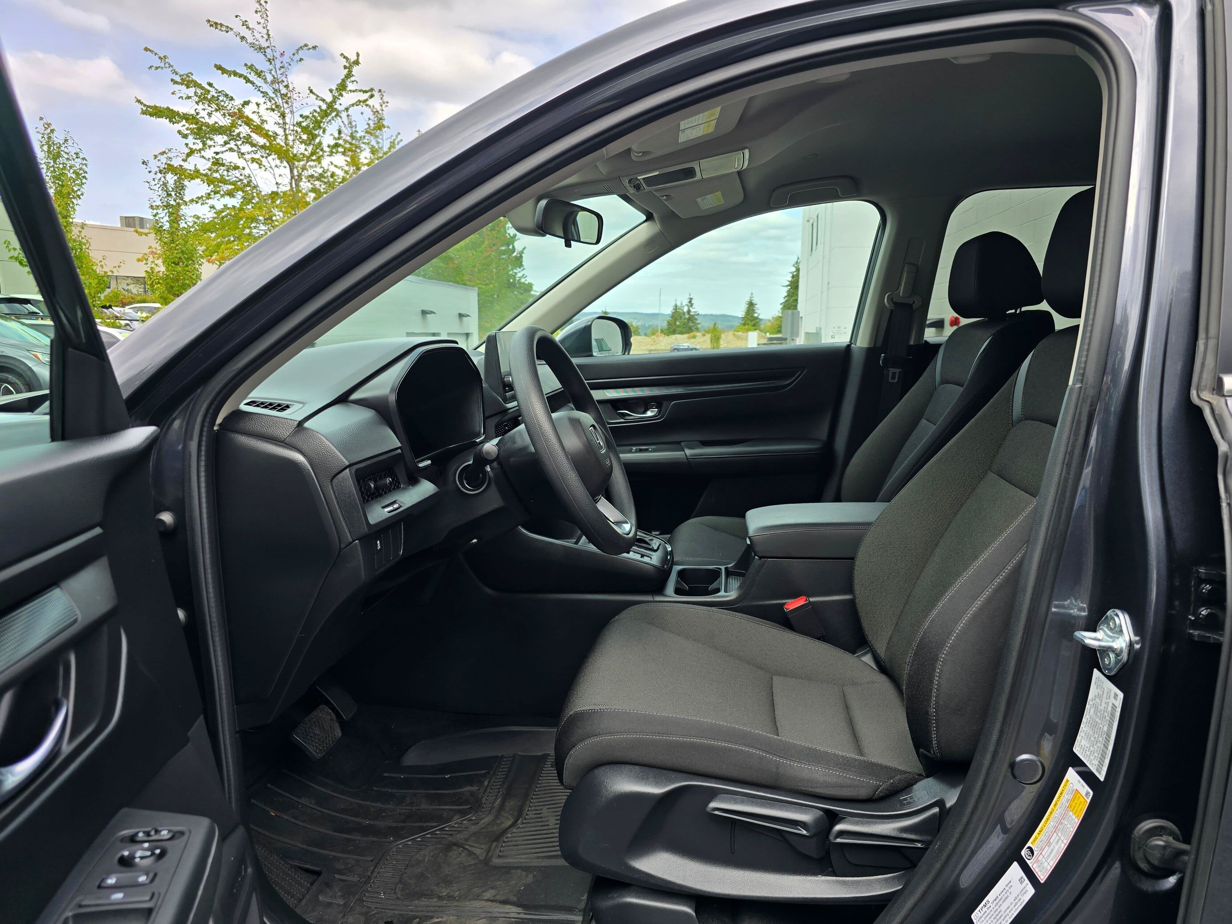 2025 Honda CR-V LX