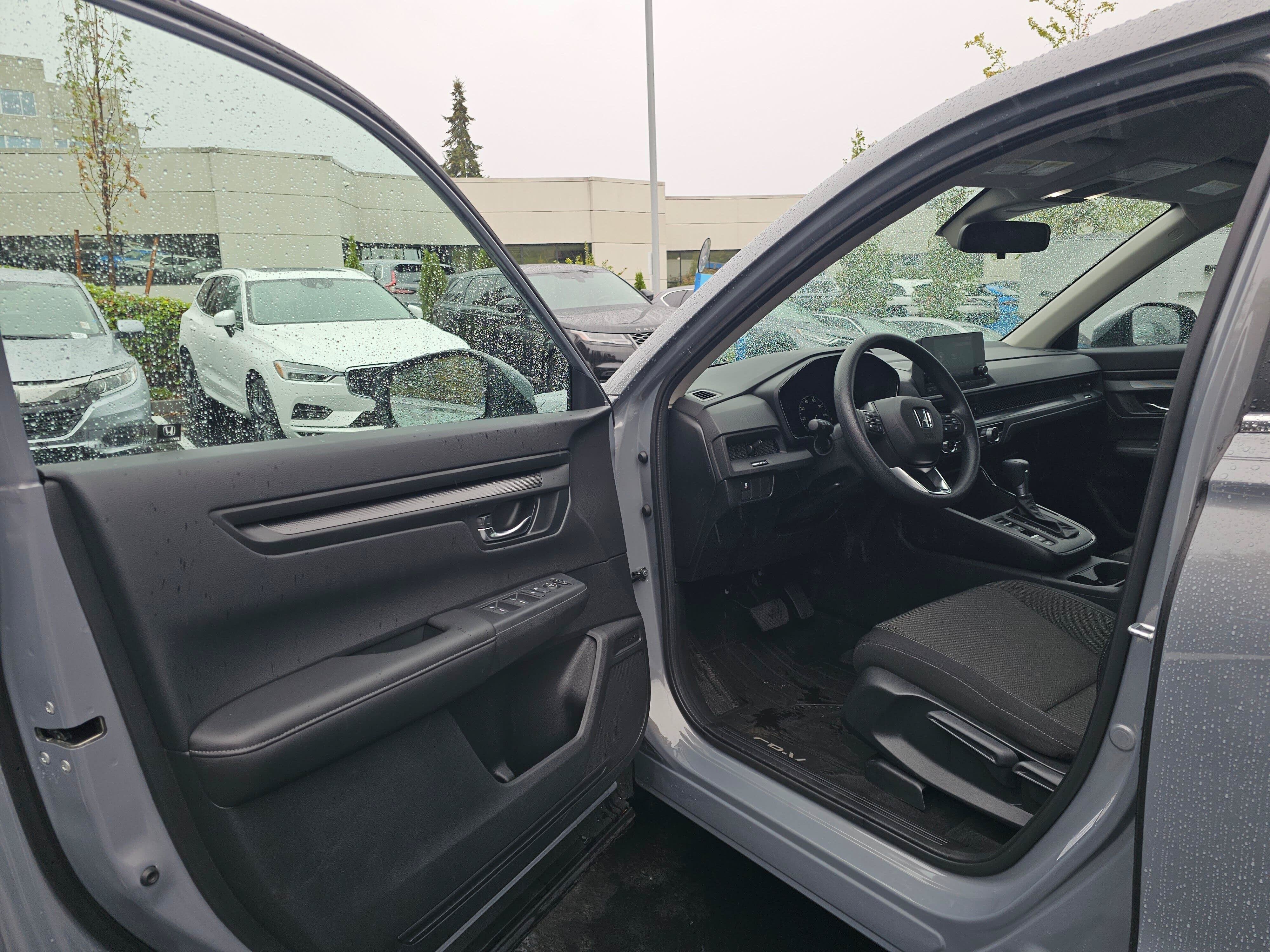 2025 Honda CR-V LX
