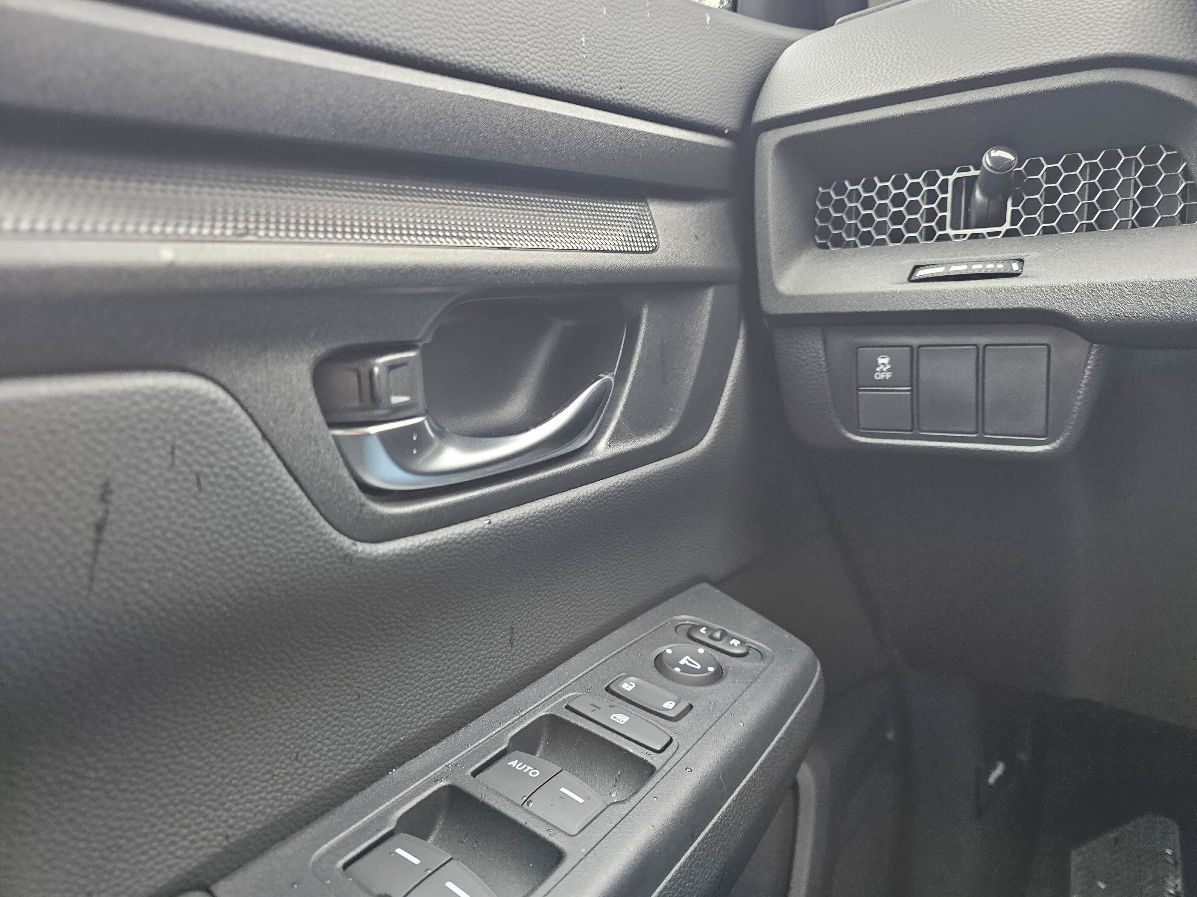 2025 Honda CR-V LX