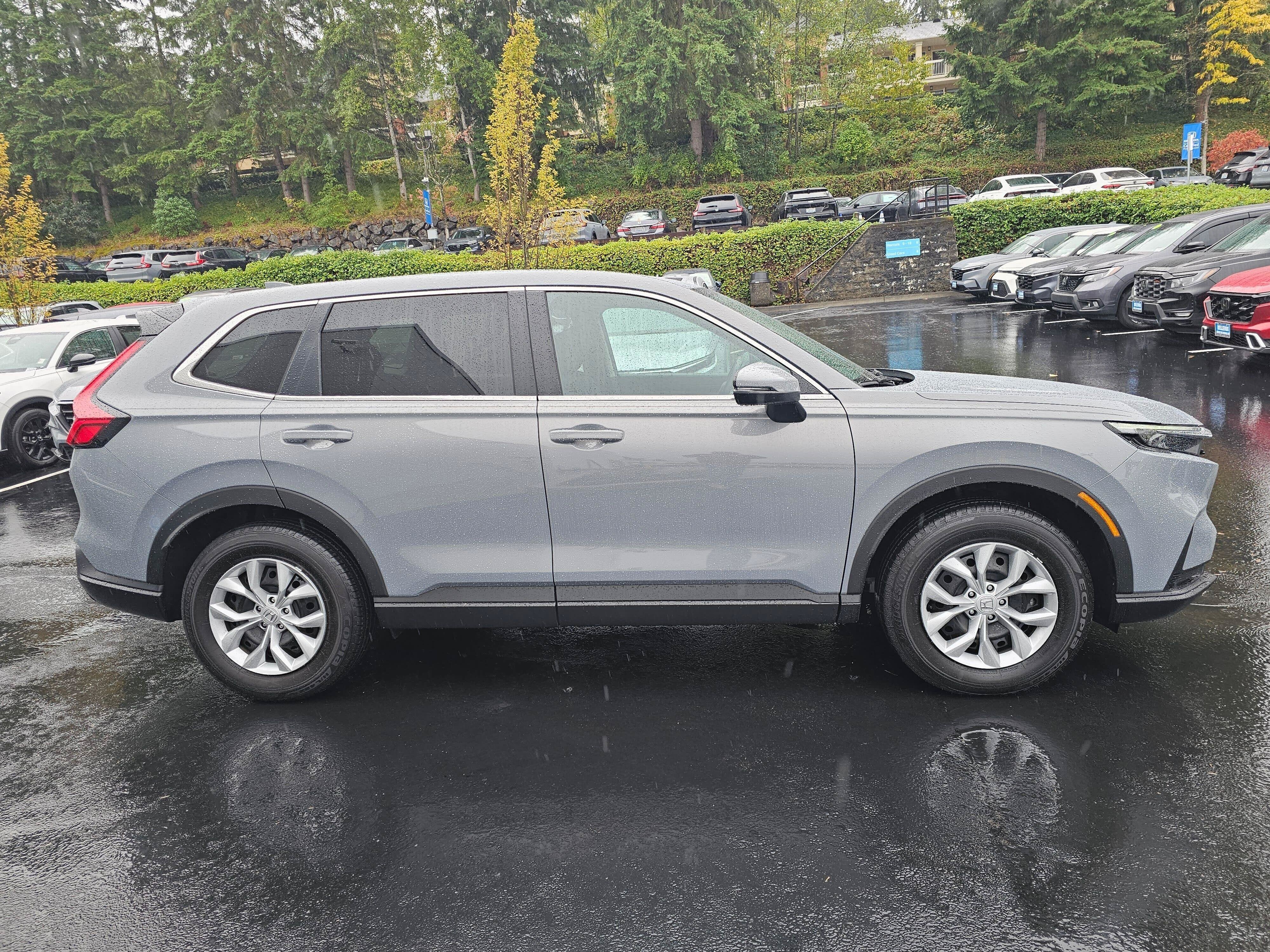 2025 Honda CR-V LX