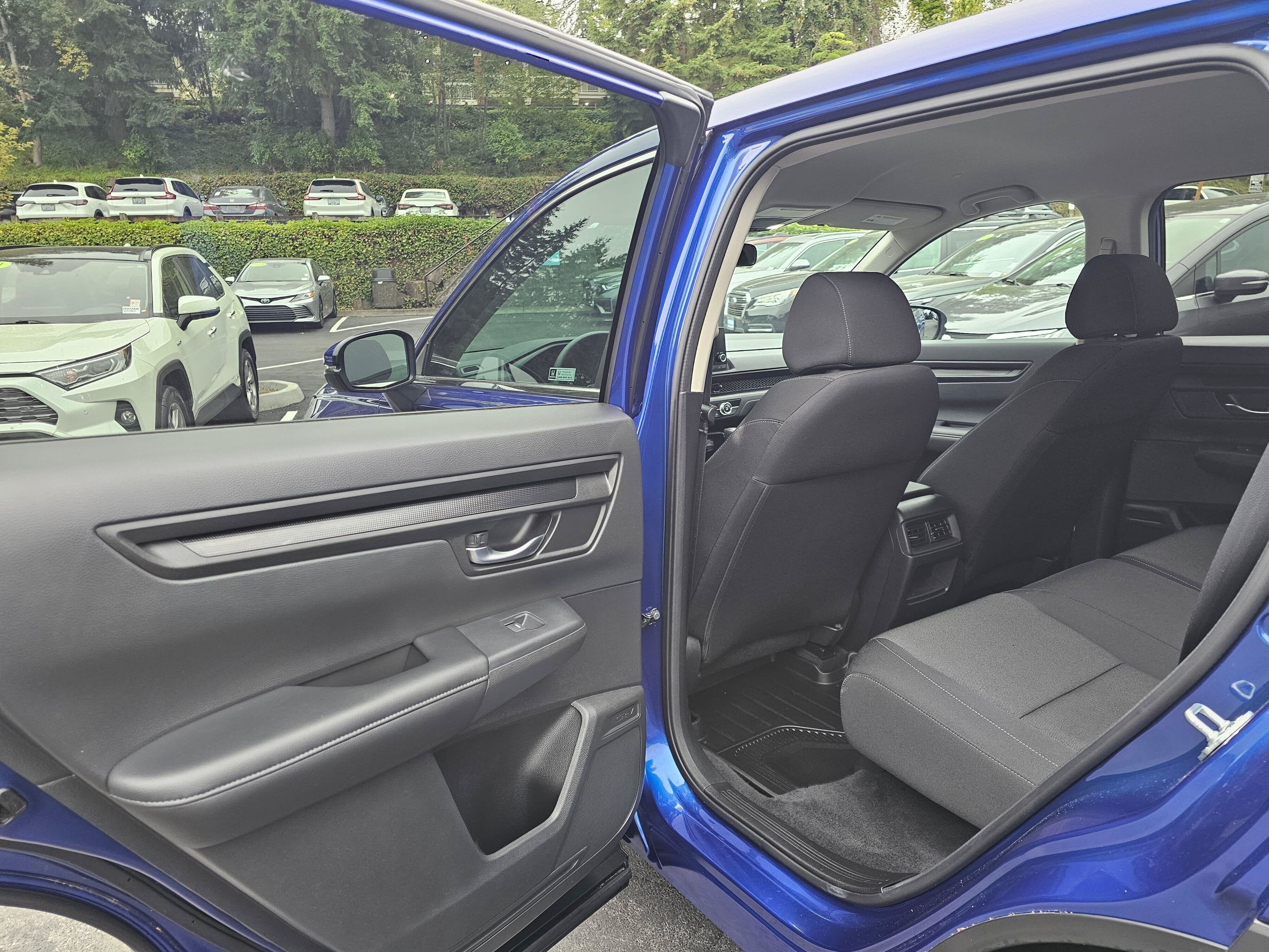 2025 Honda CR-V LX