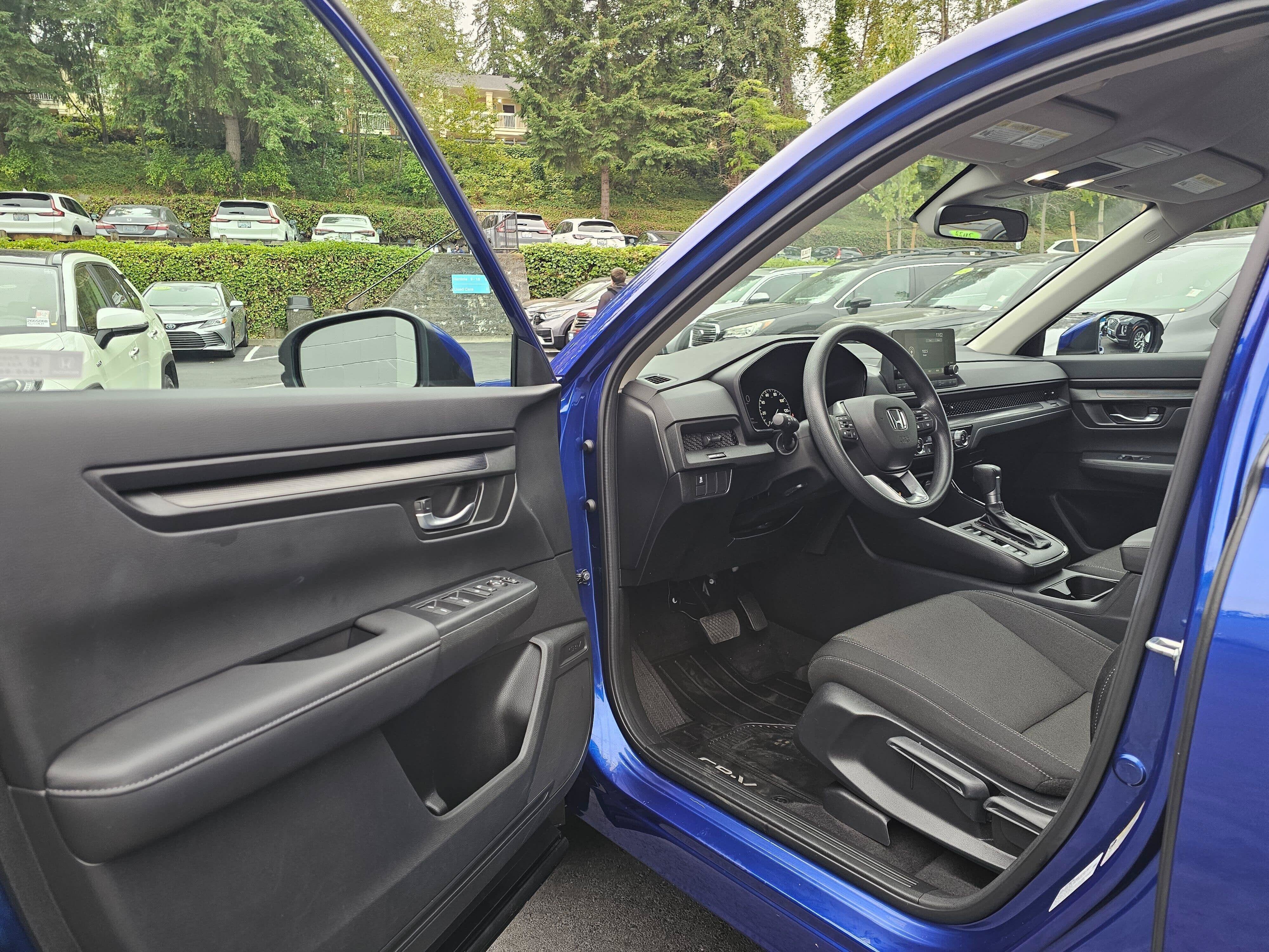 2025 Honda CR-V LX