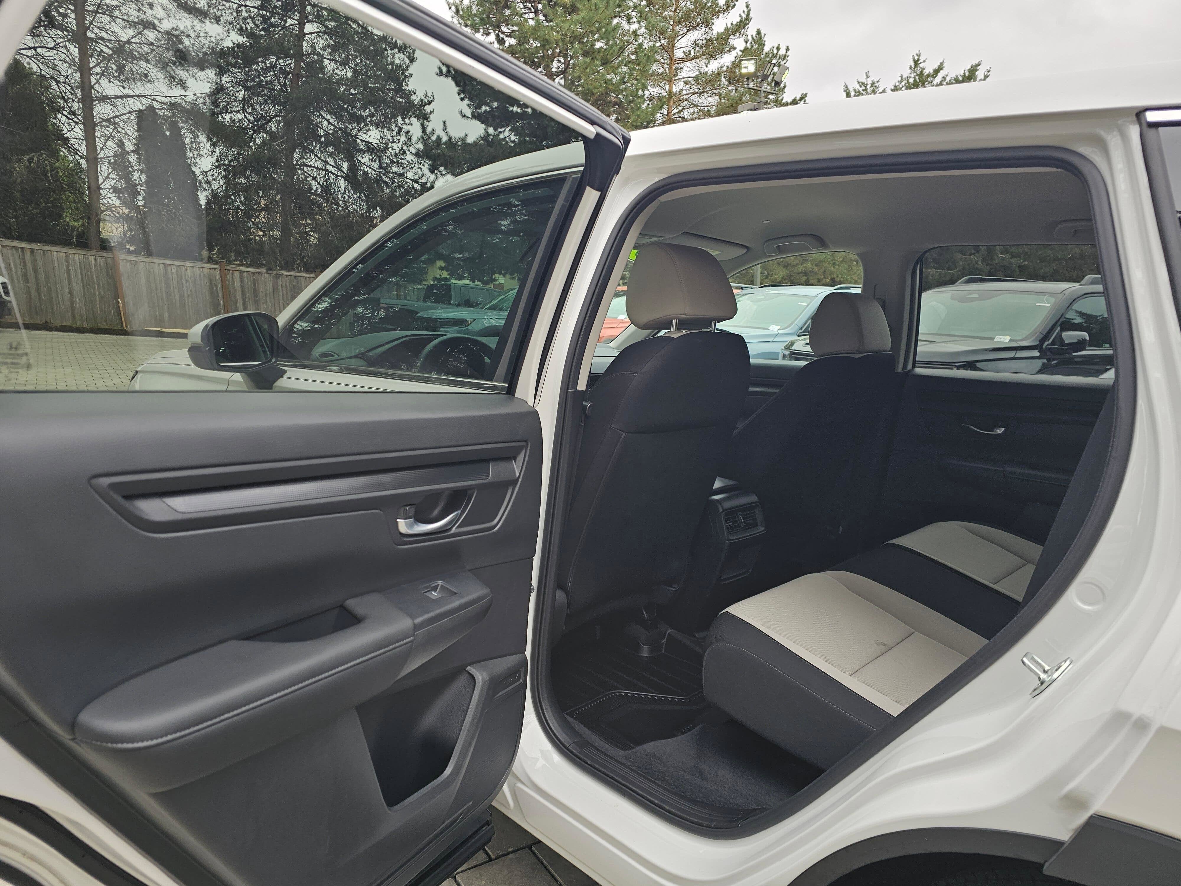 2025 Honda CR-V LX