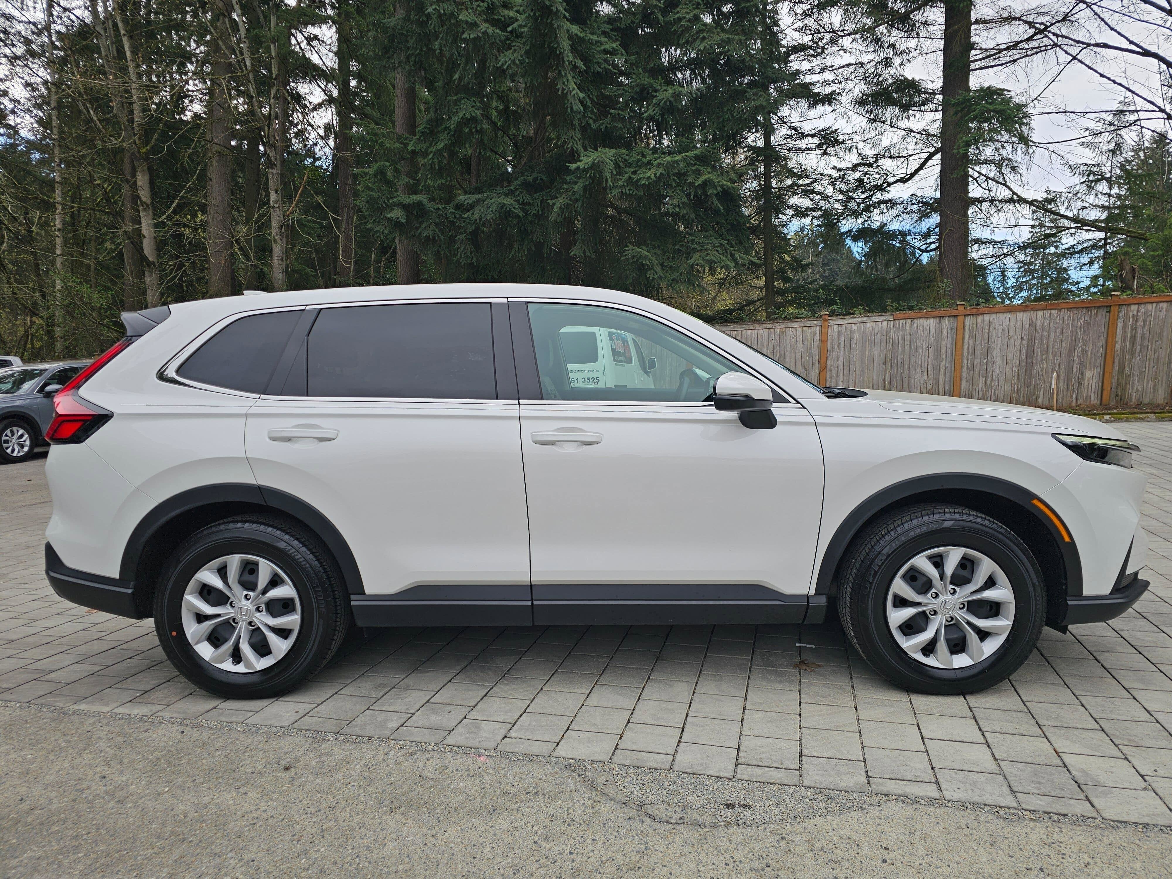 2025 Honda CR-V LX