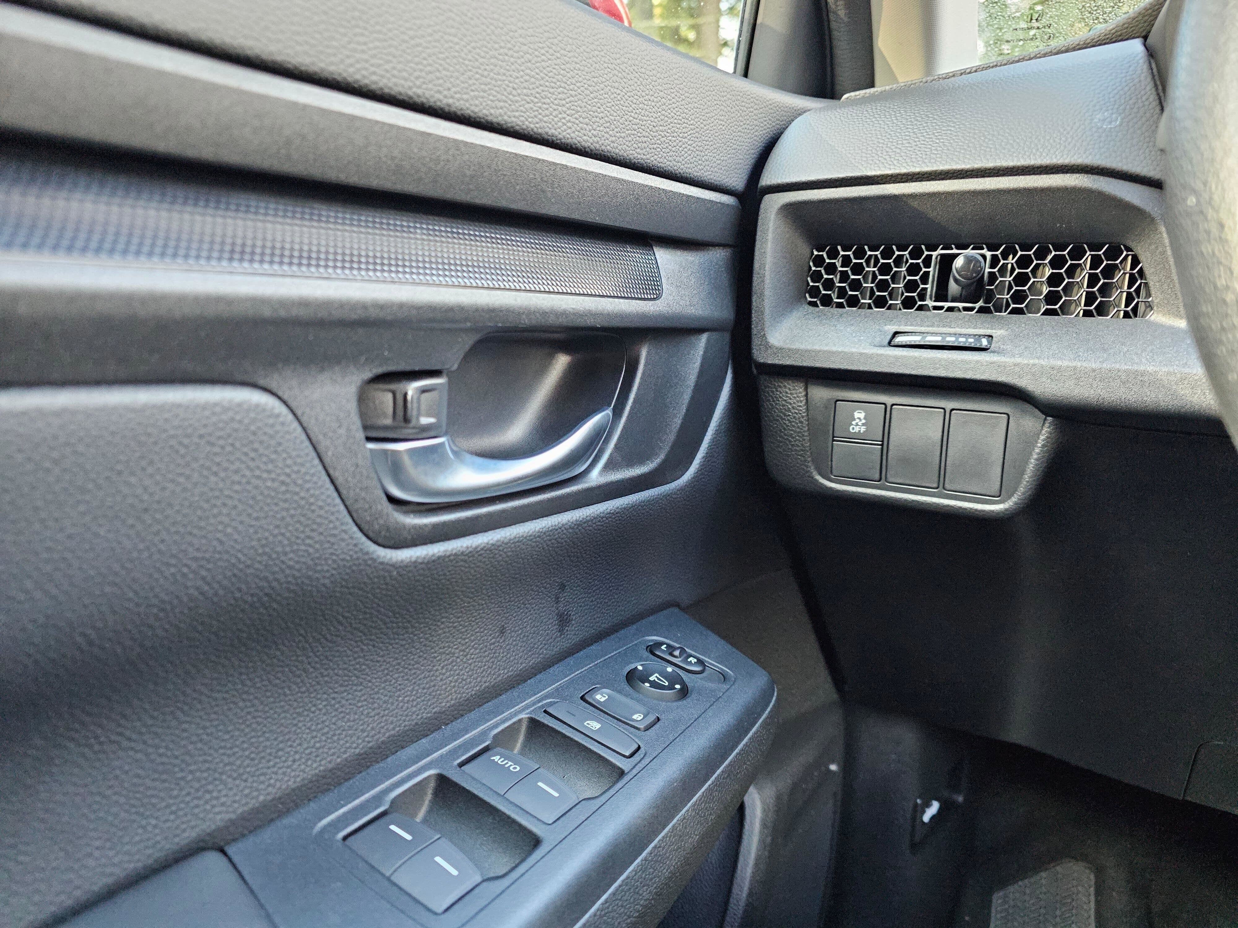 2025 Honda CR-V LX